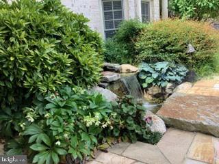 TIMBERLAKE ESTATES - Residential