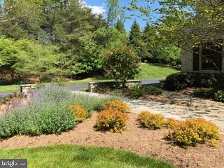 TIMBERLAKE ESTATES - Residential