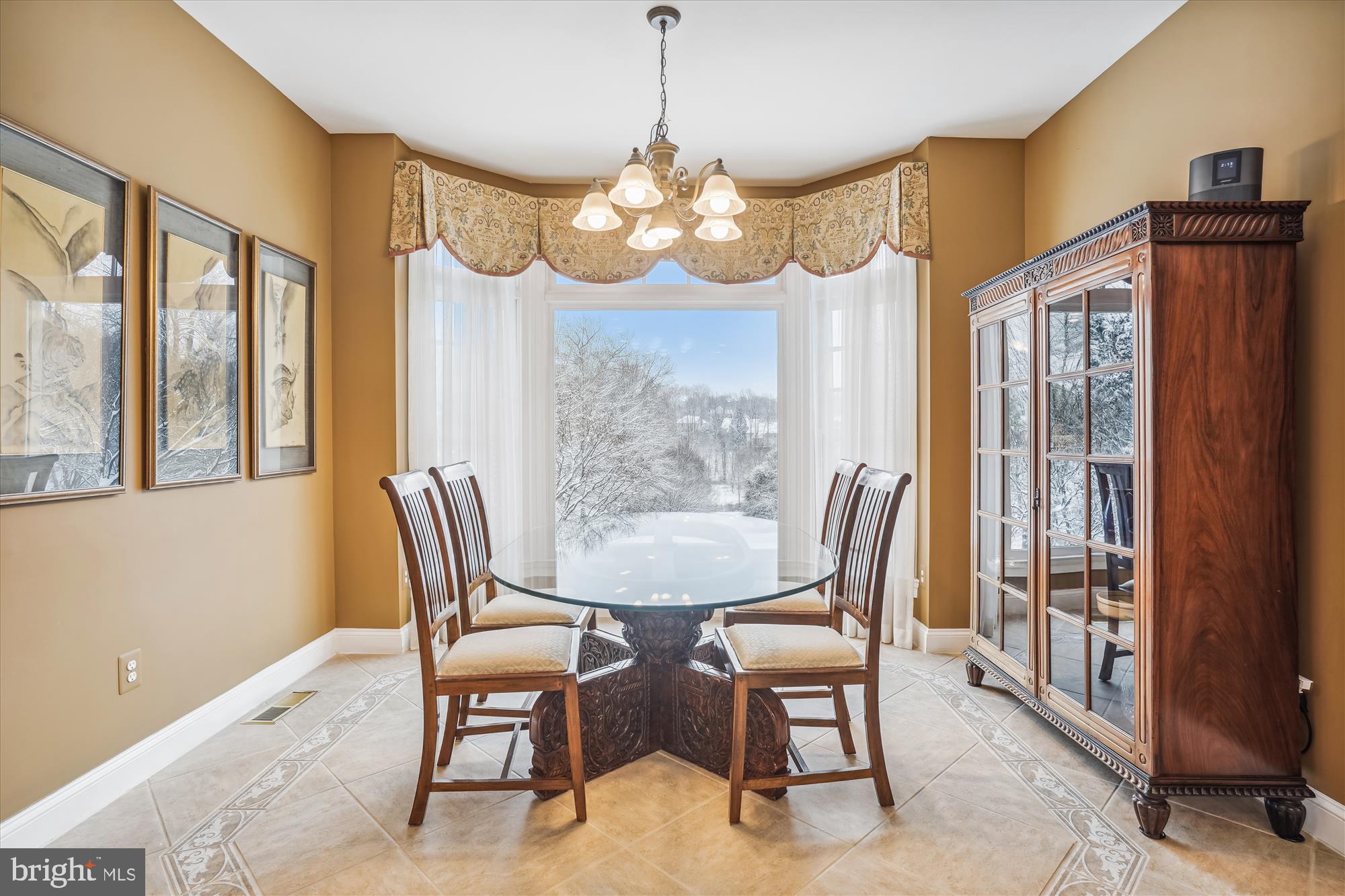 TIMBERLAKE ESTATES - Residential