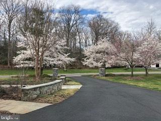 TIMBERLAKE ESTATES - Residential