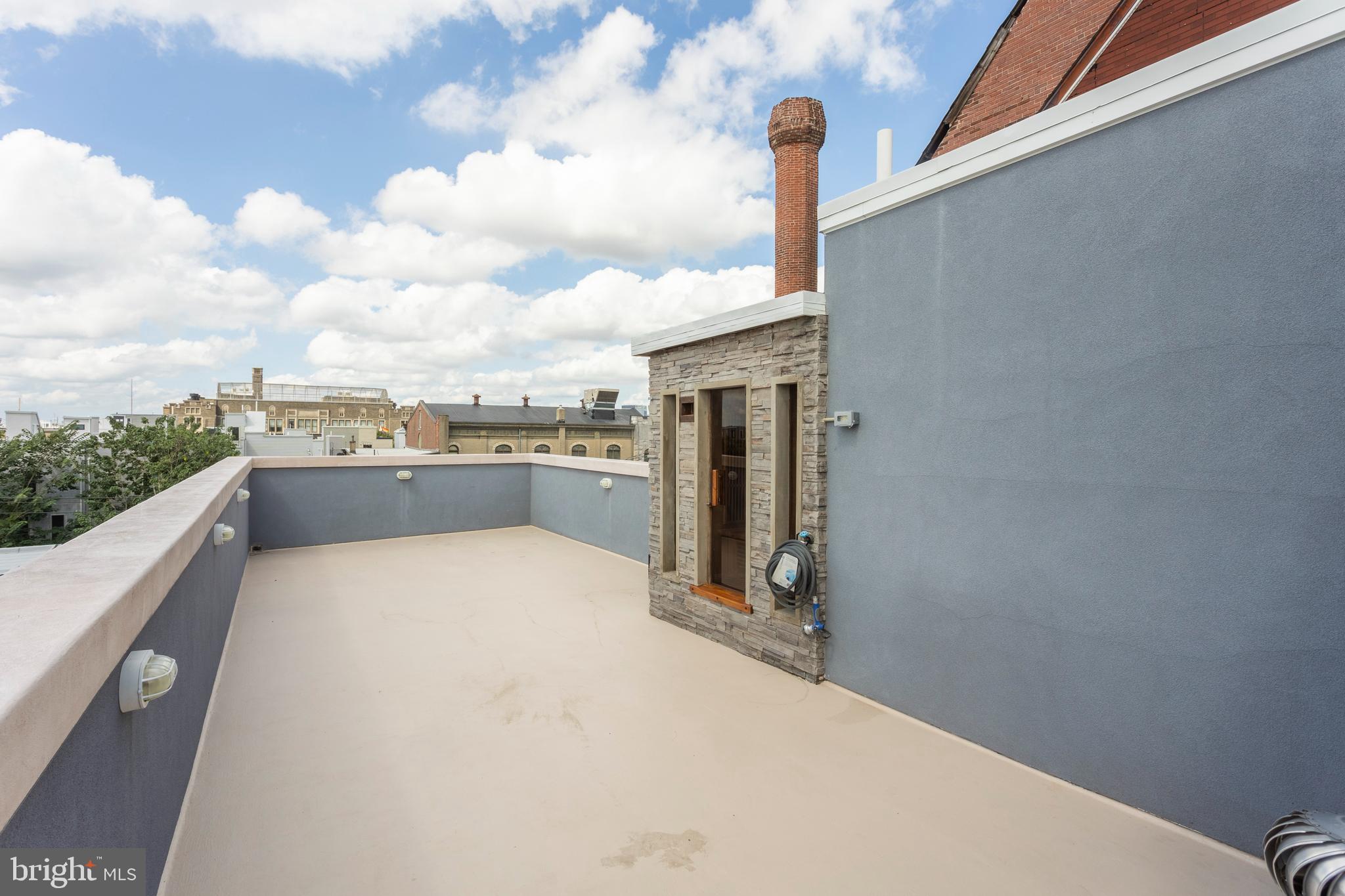 POINT BREEZE - Residential