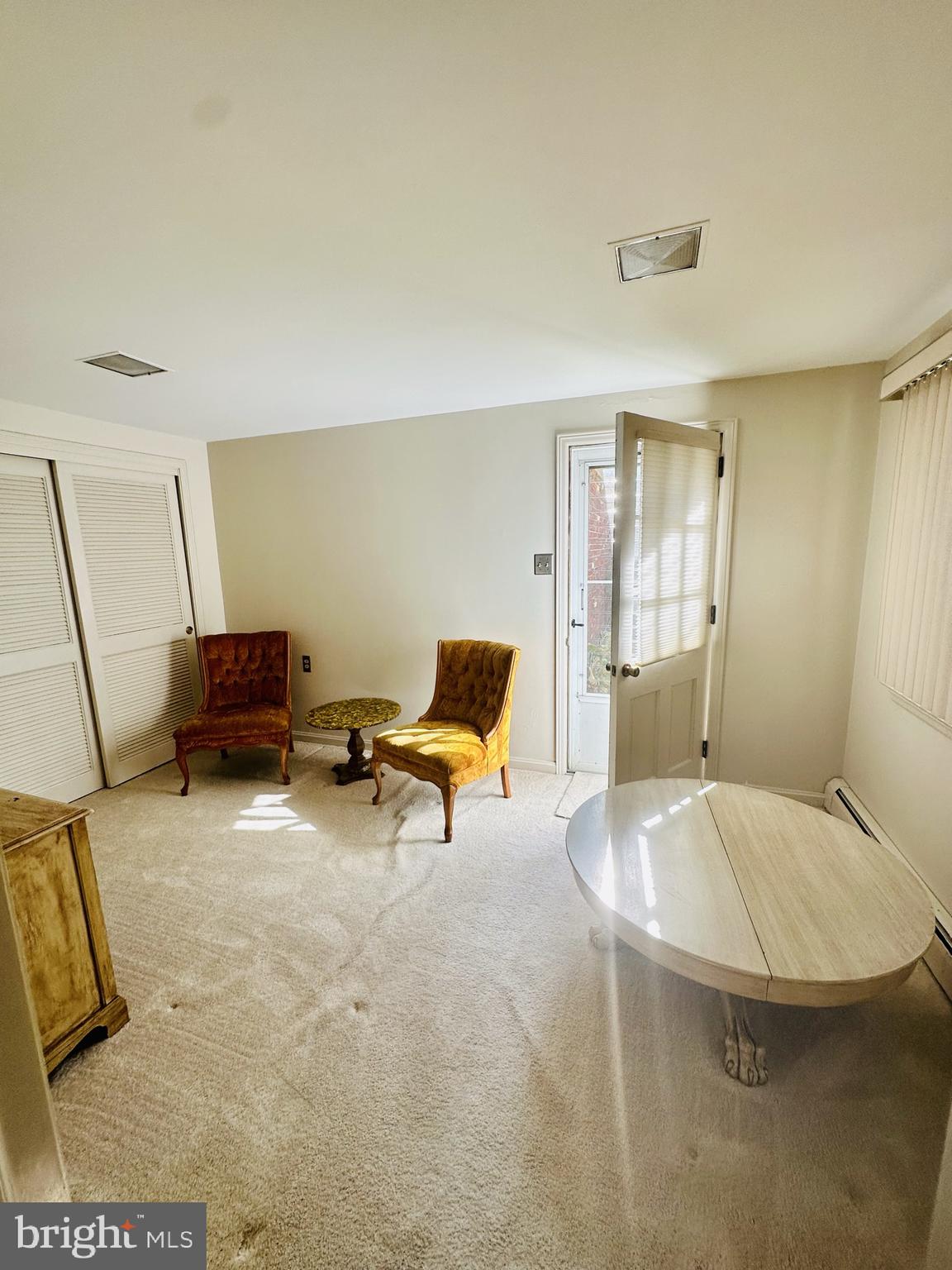 BLOOMINGDALE - Residential