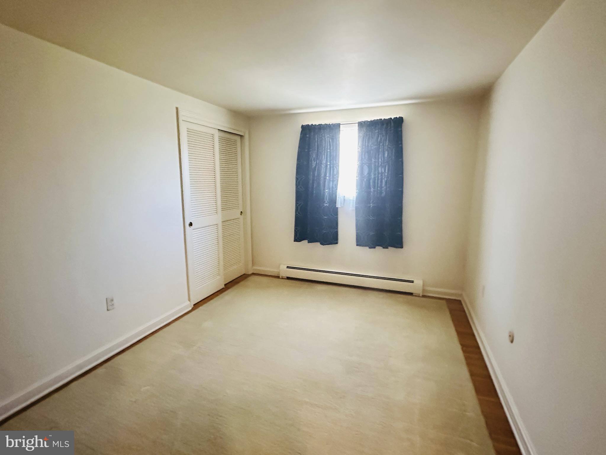 BLOOMINGDALE - Residential