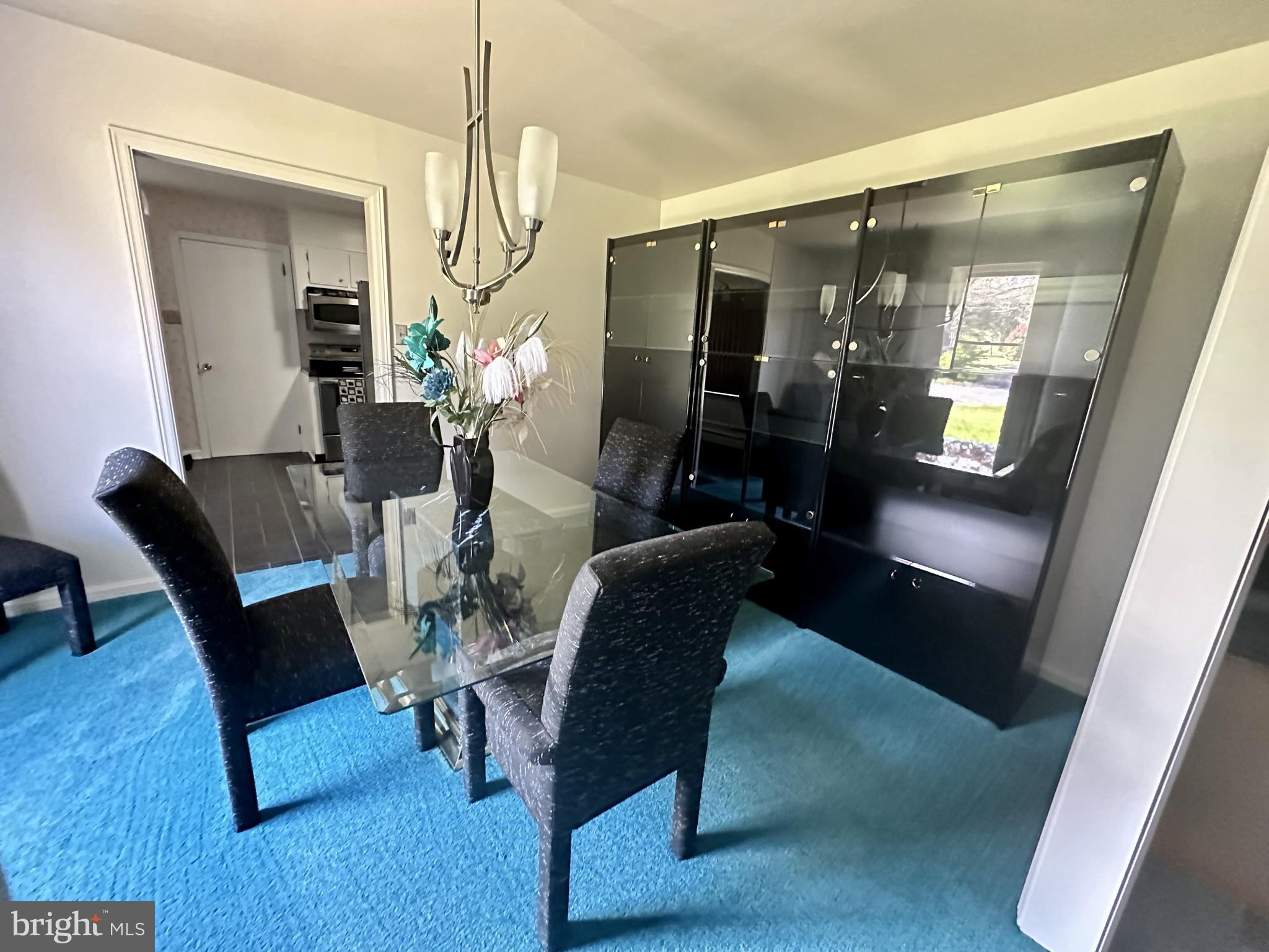 BLOOMINGDALE - Residential