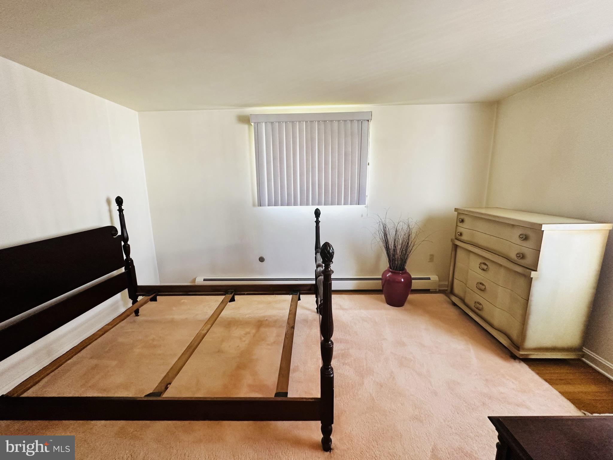 BLOOMINGDALE - Residential