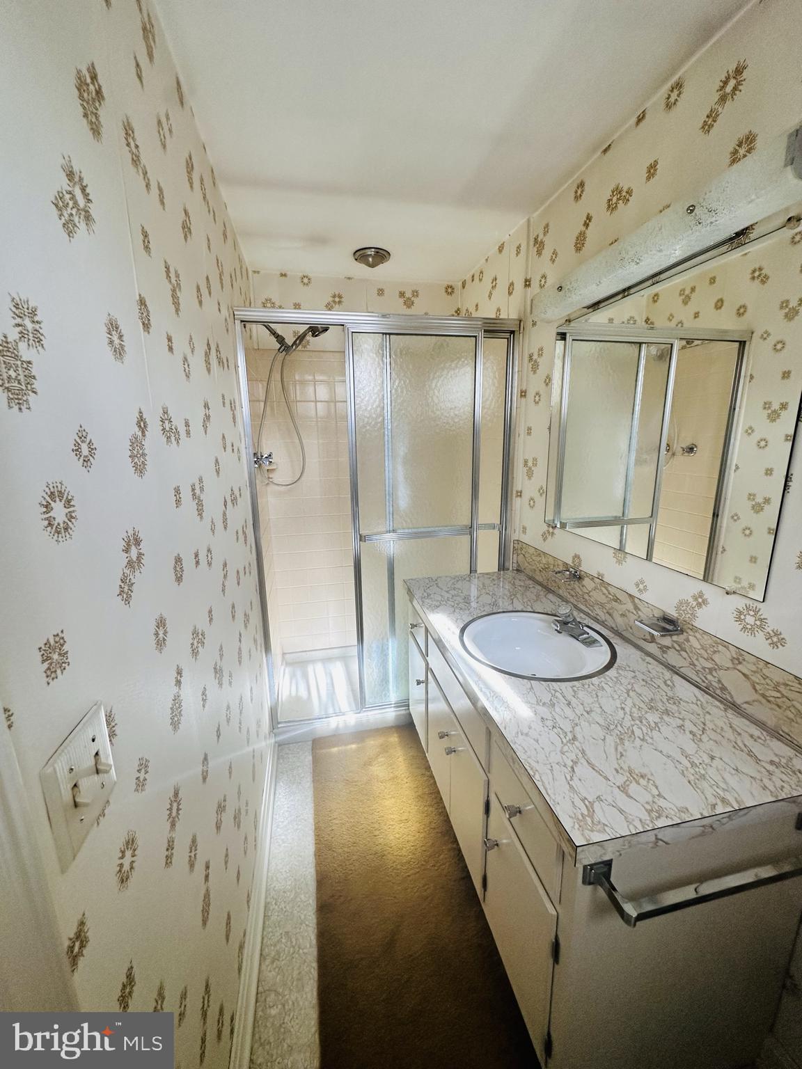 BLOOMINGDALE - Residential