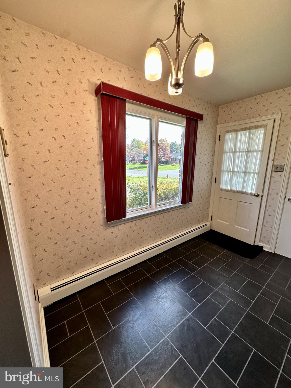 BLOOMINGDALE - Residential