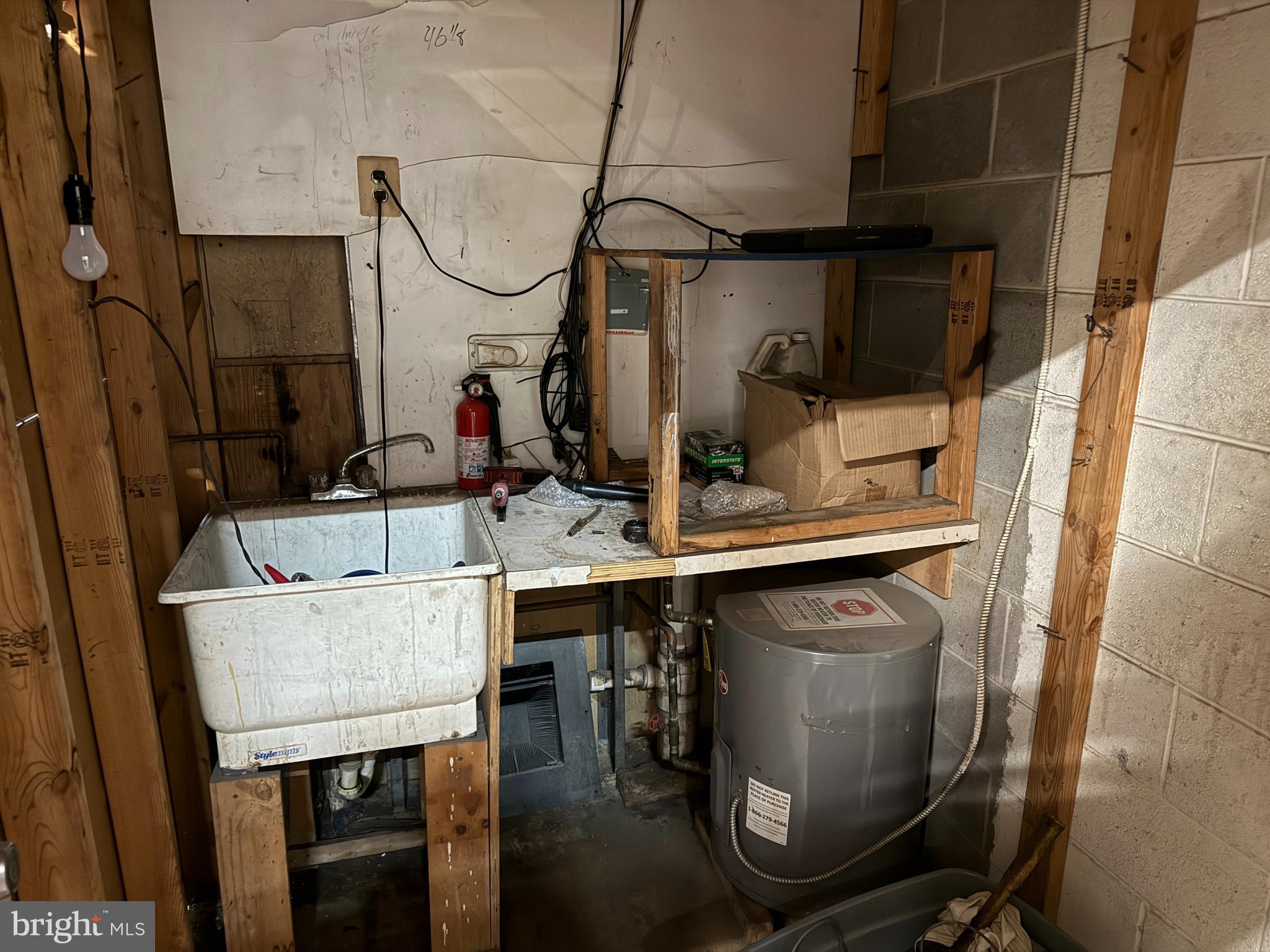 9107 INDUSTRY DRIVE H