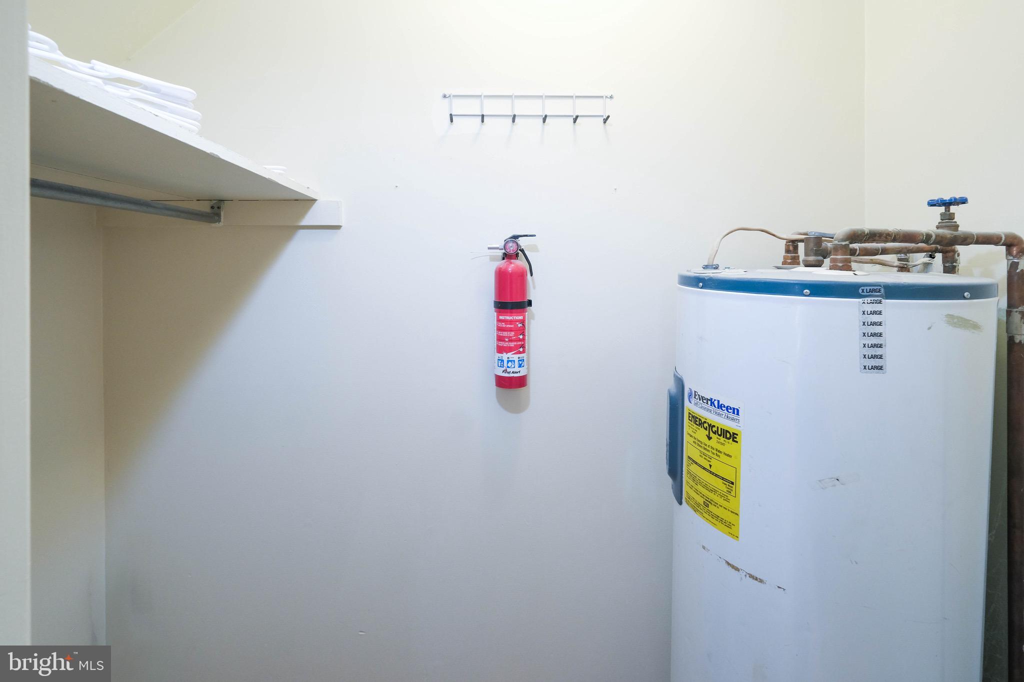 ROYAL VILLAGE - Residential