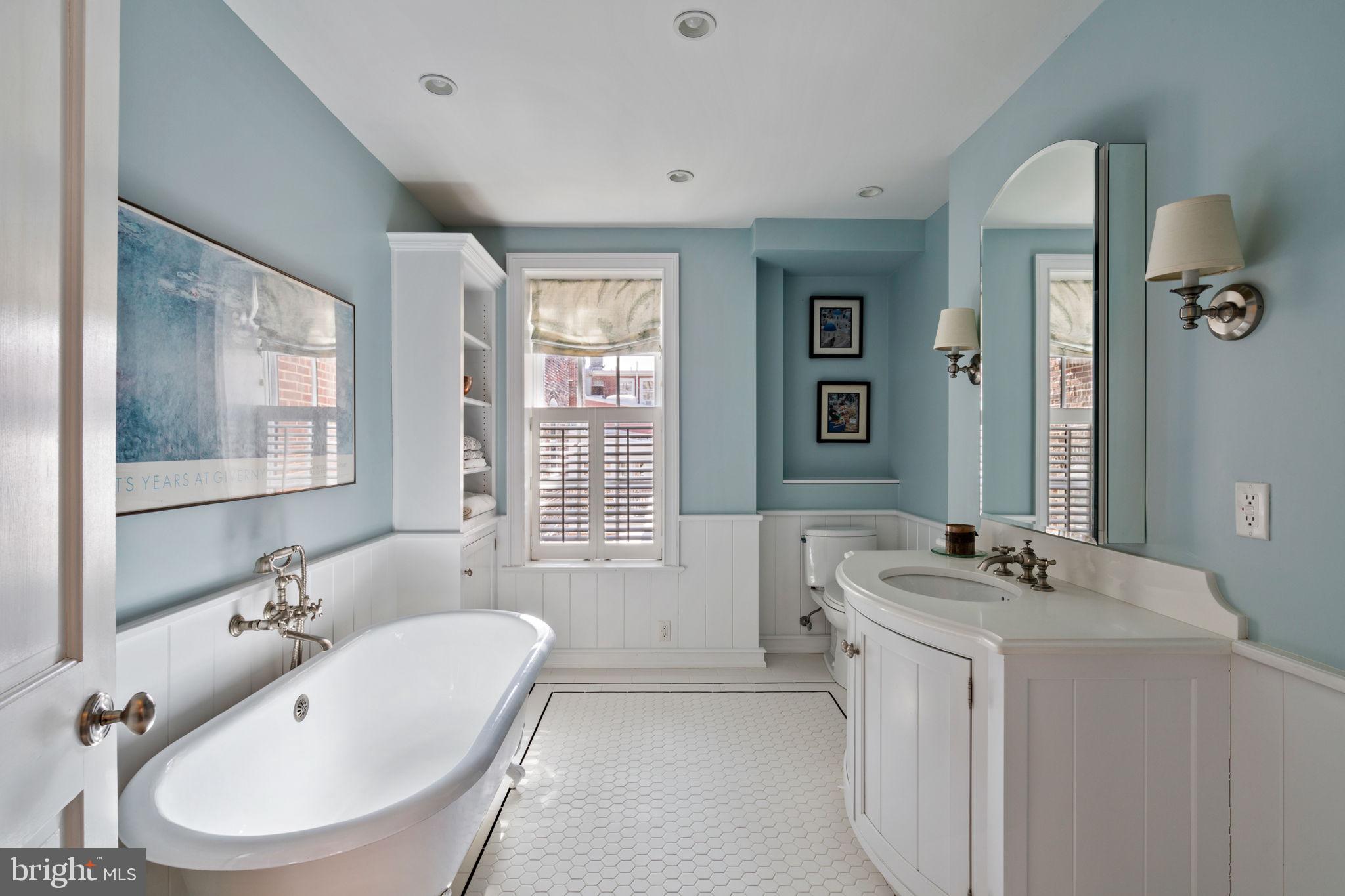 RITTENHOUSE SQUARE - Residential