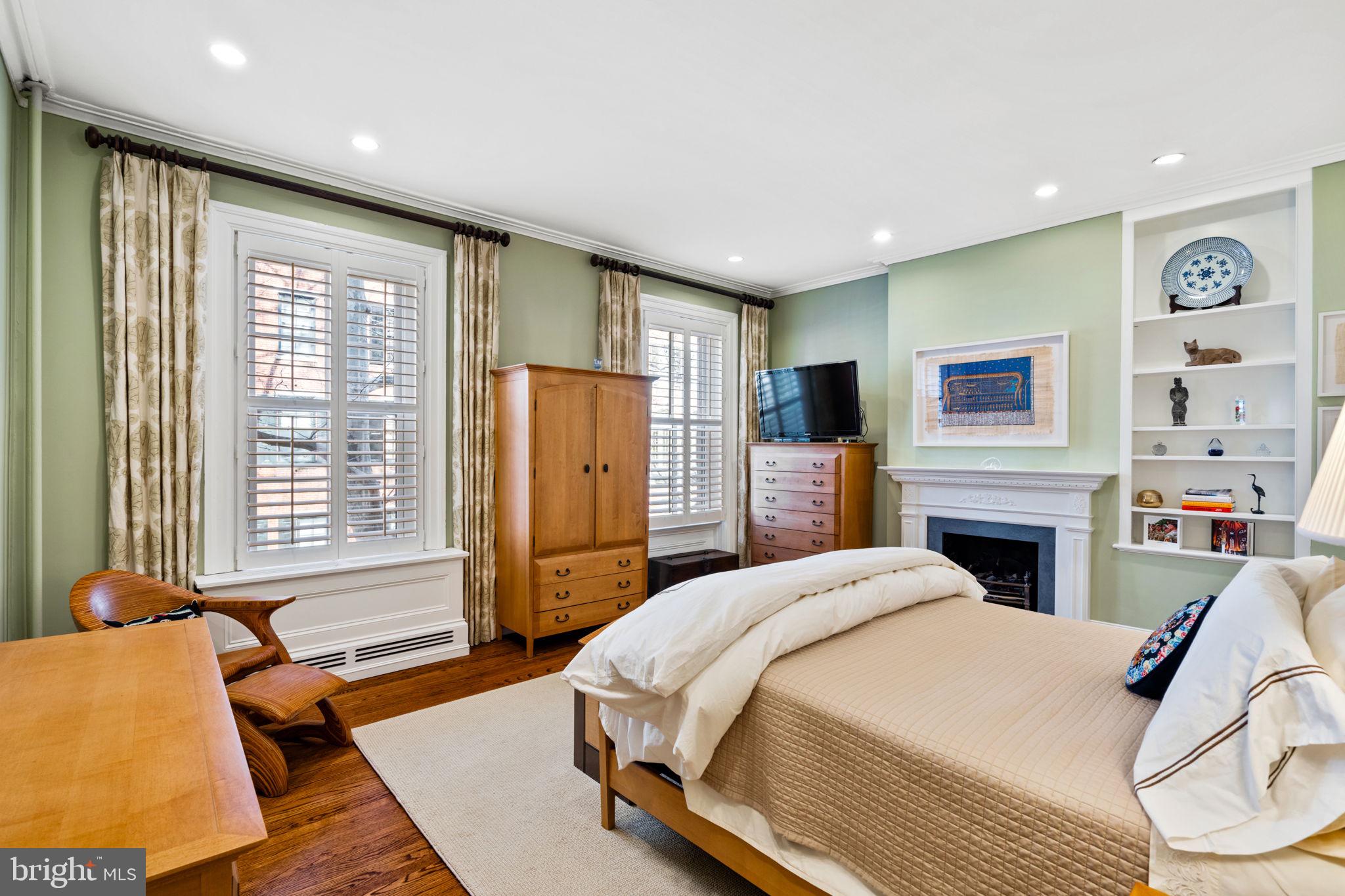 RITTENHOUSE SQUARE - Residential