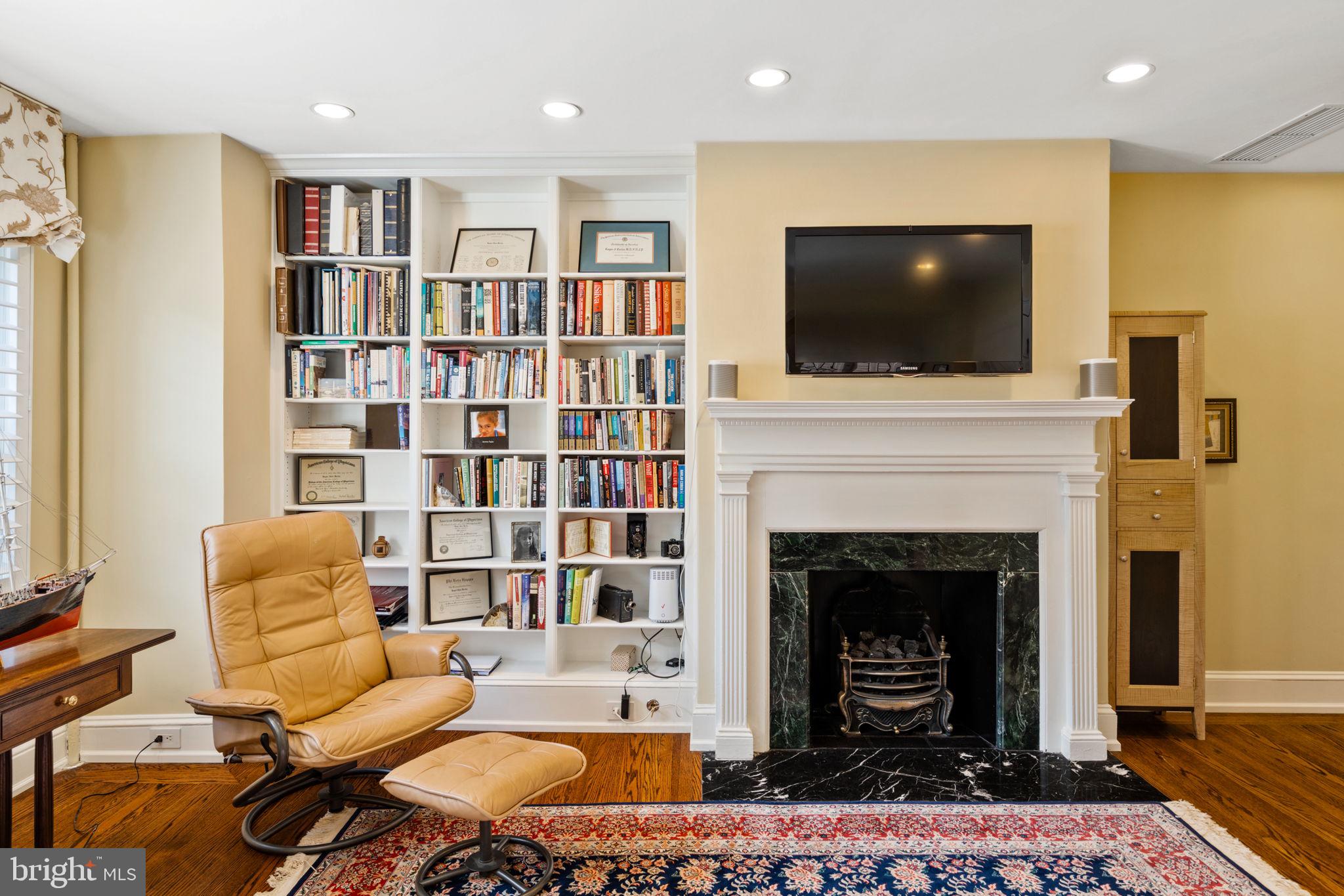 RITTENHOUSE SQUARE - Residential