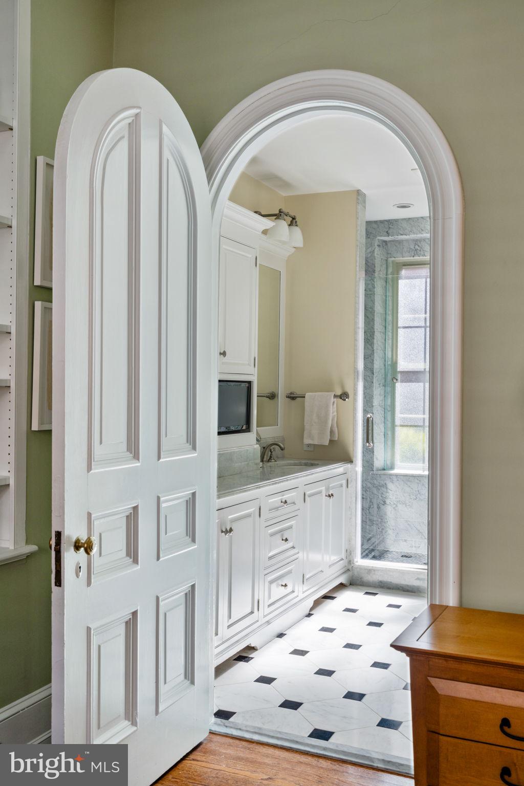 RITTENHOUSE SQUARE - Residential