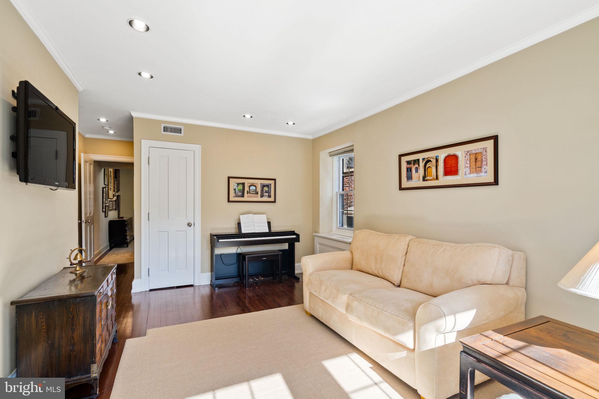 RITTENHOUSE SQUARE - Residential