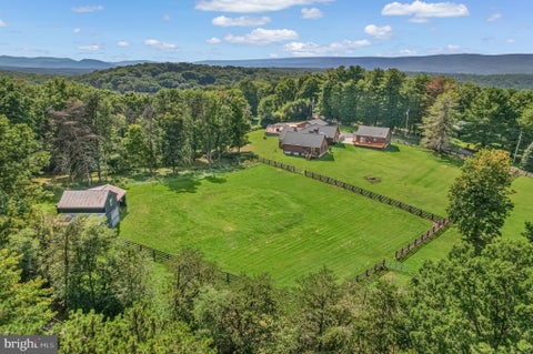 Homes For Sale - 329 Hawks Nest<br/> Hampshire County, CAPON SPRINGS, WV 26823