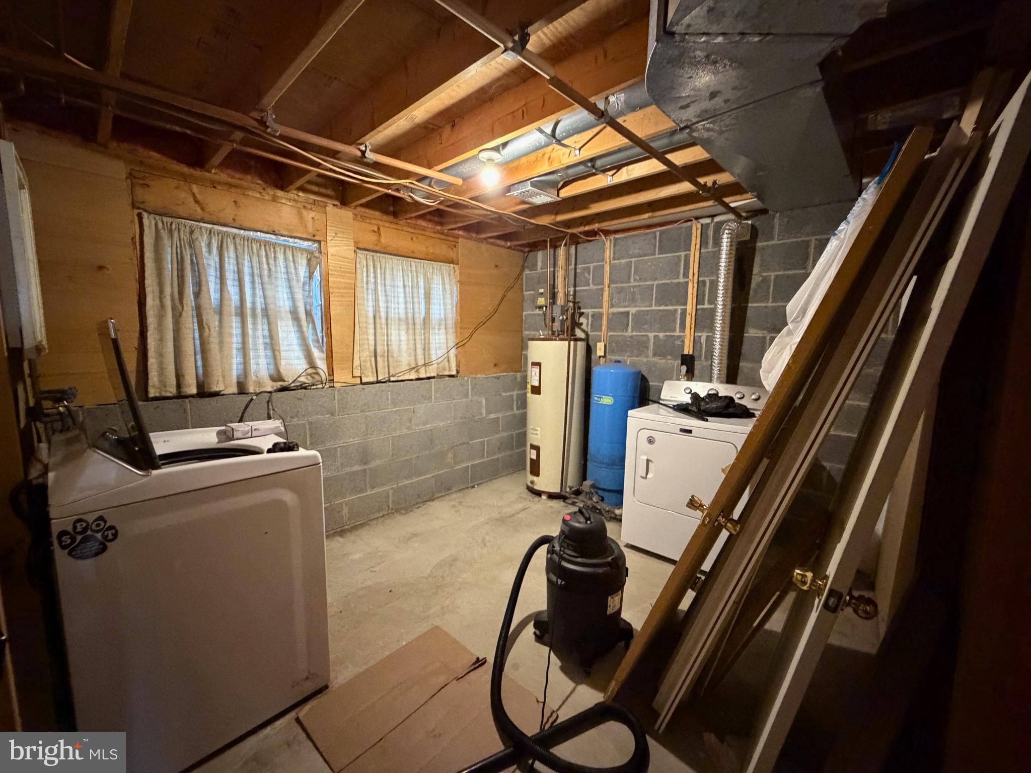 WHITE SANDS - Residential