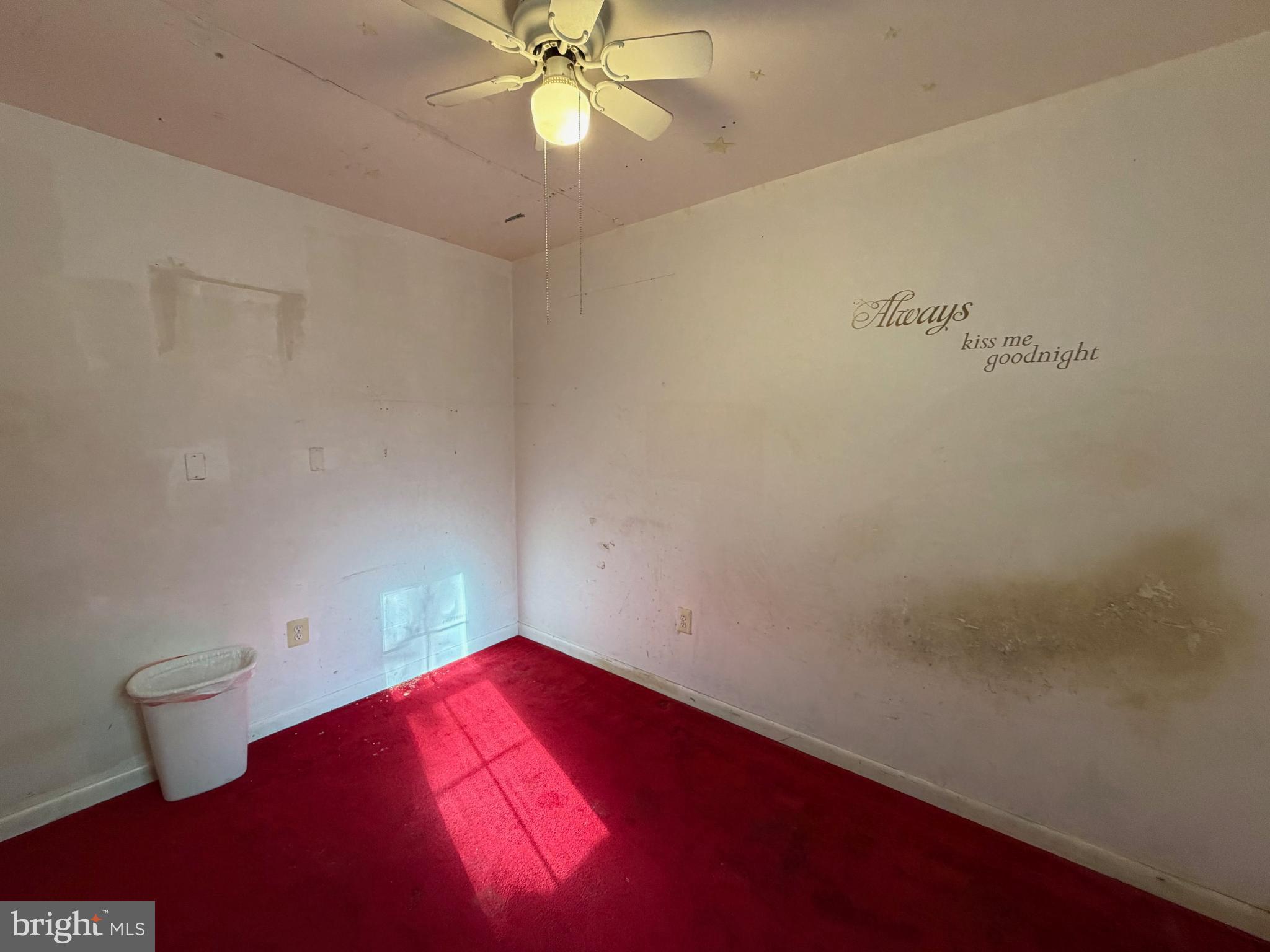 WHITE SANDS - Residential