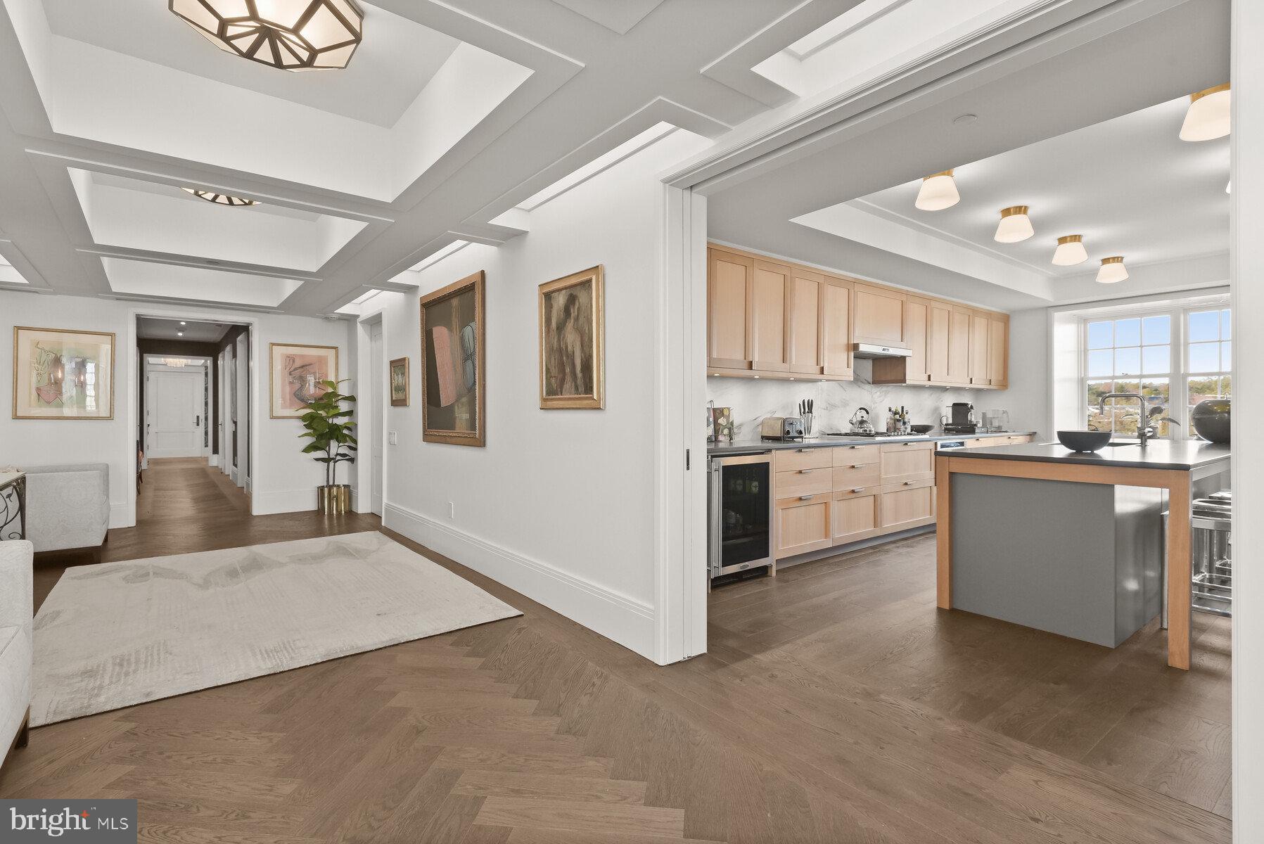 WARDMAN TOWER - Residential