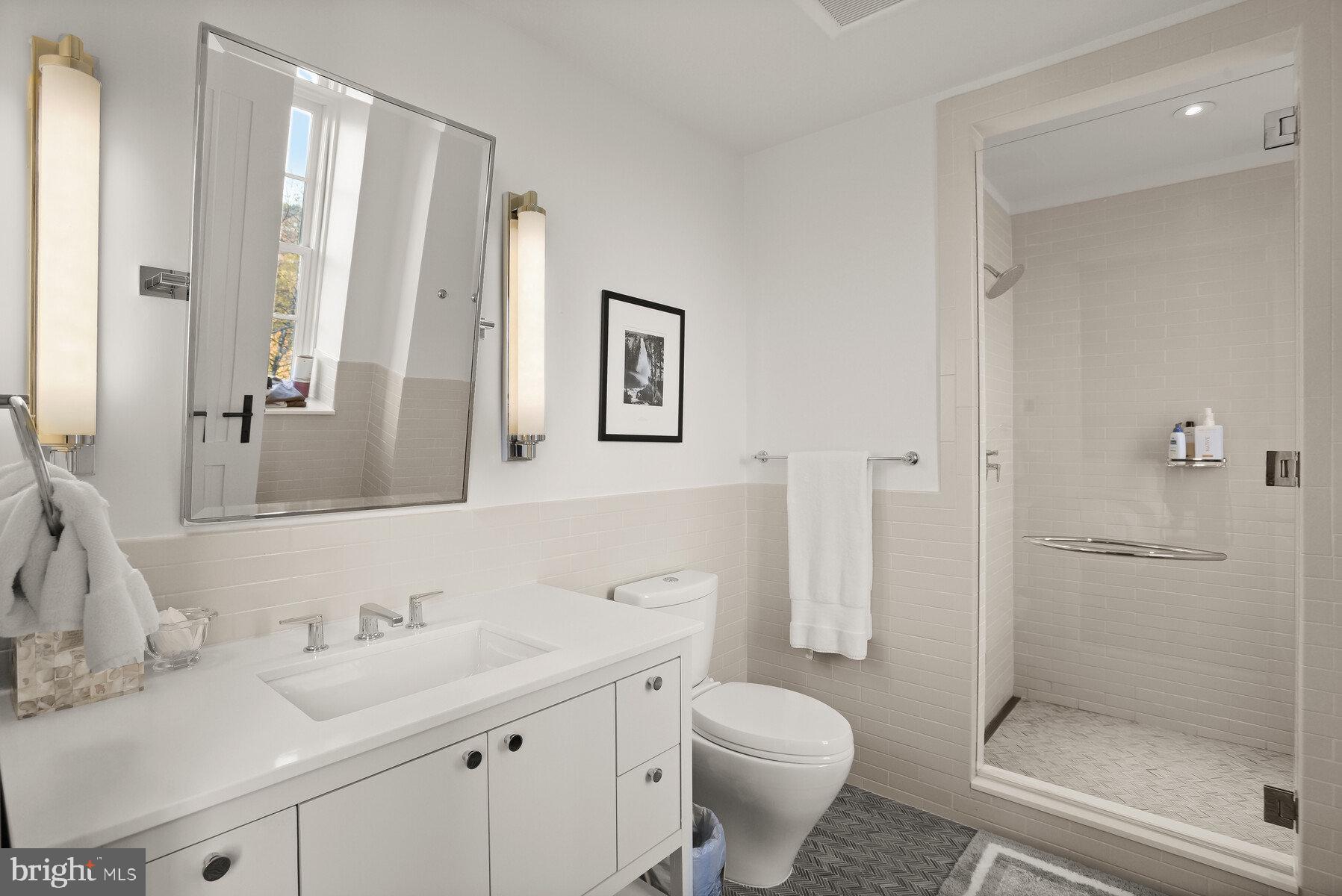 WARDMAN TOWER - Residential