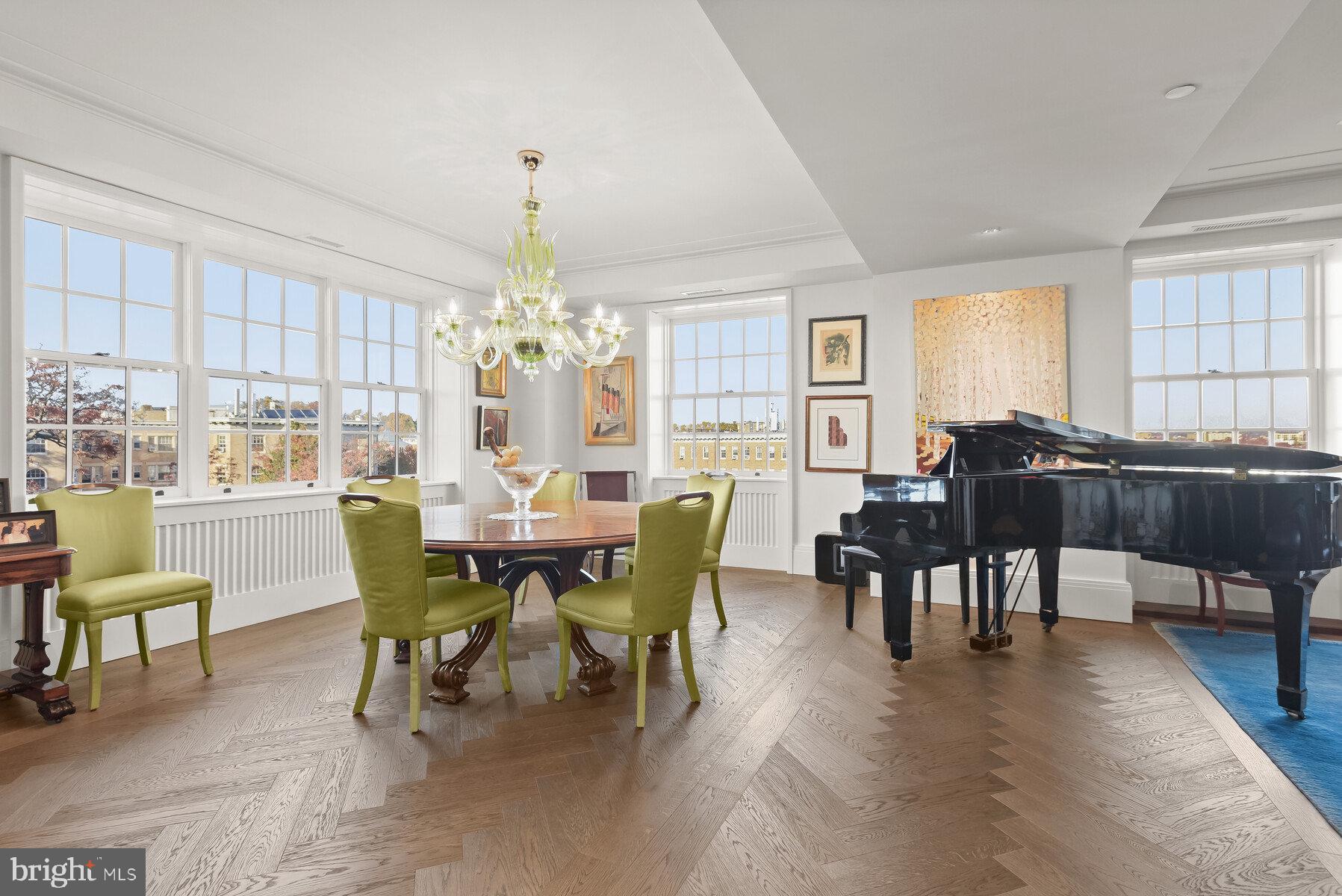 WARDMAN TOWER - Residential