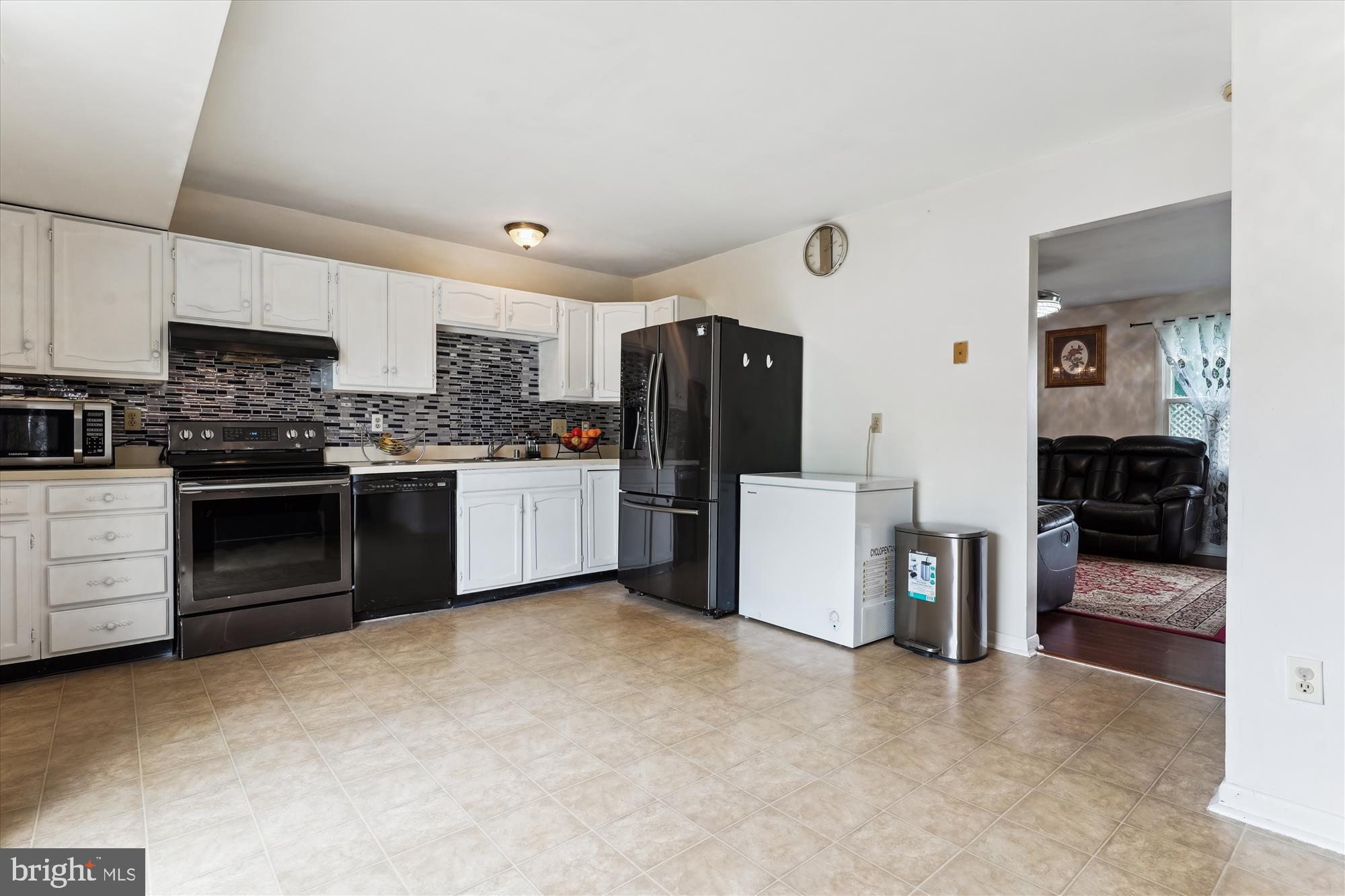 BREEZEWOOD FOREST - Residential