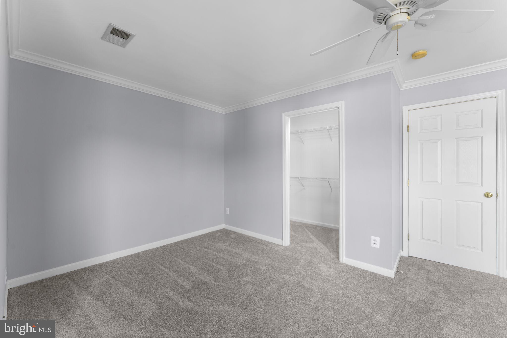 WELLESLEY - Residential