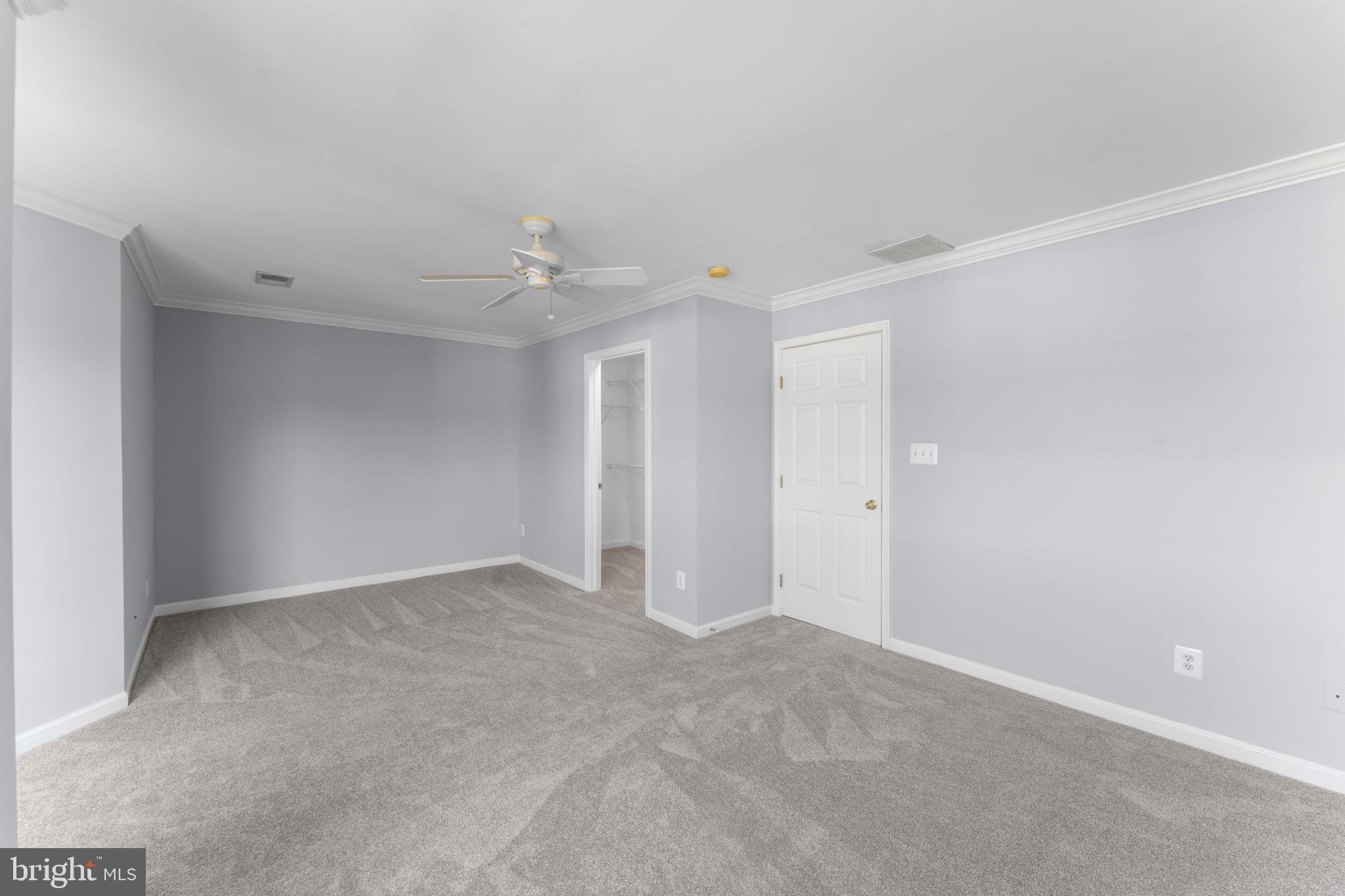 WELLESLEY - Residential