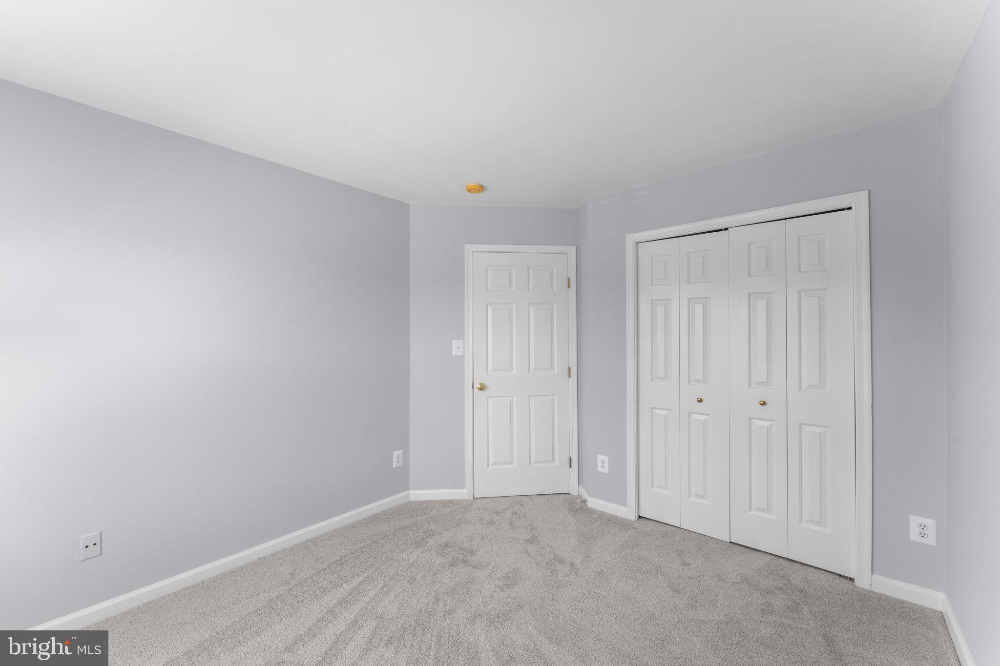 WELLESLEY - Residential