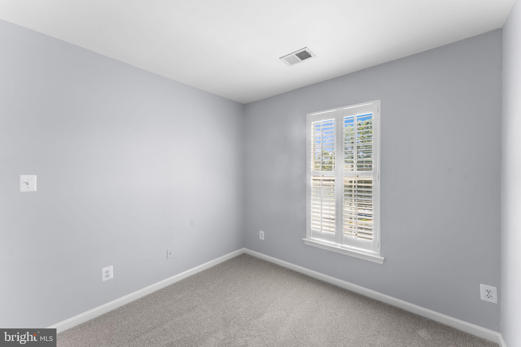 WELLESLEY - Residential