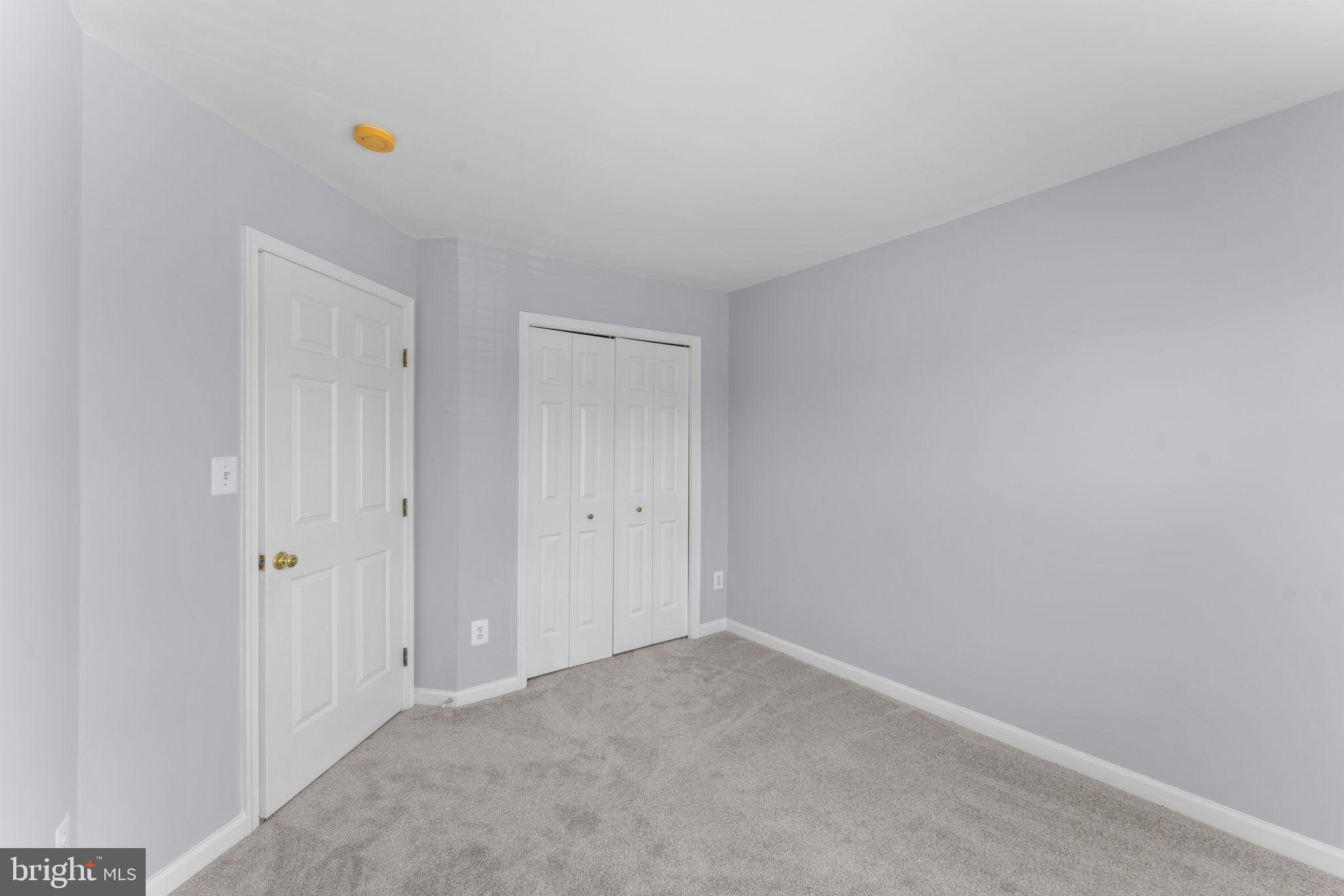 WELLESLEY - Residential