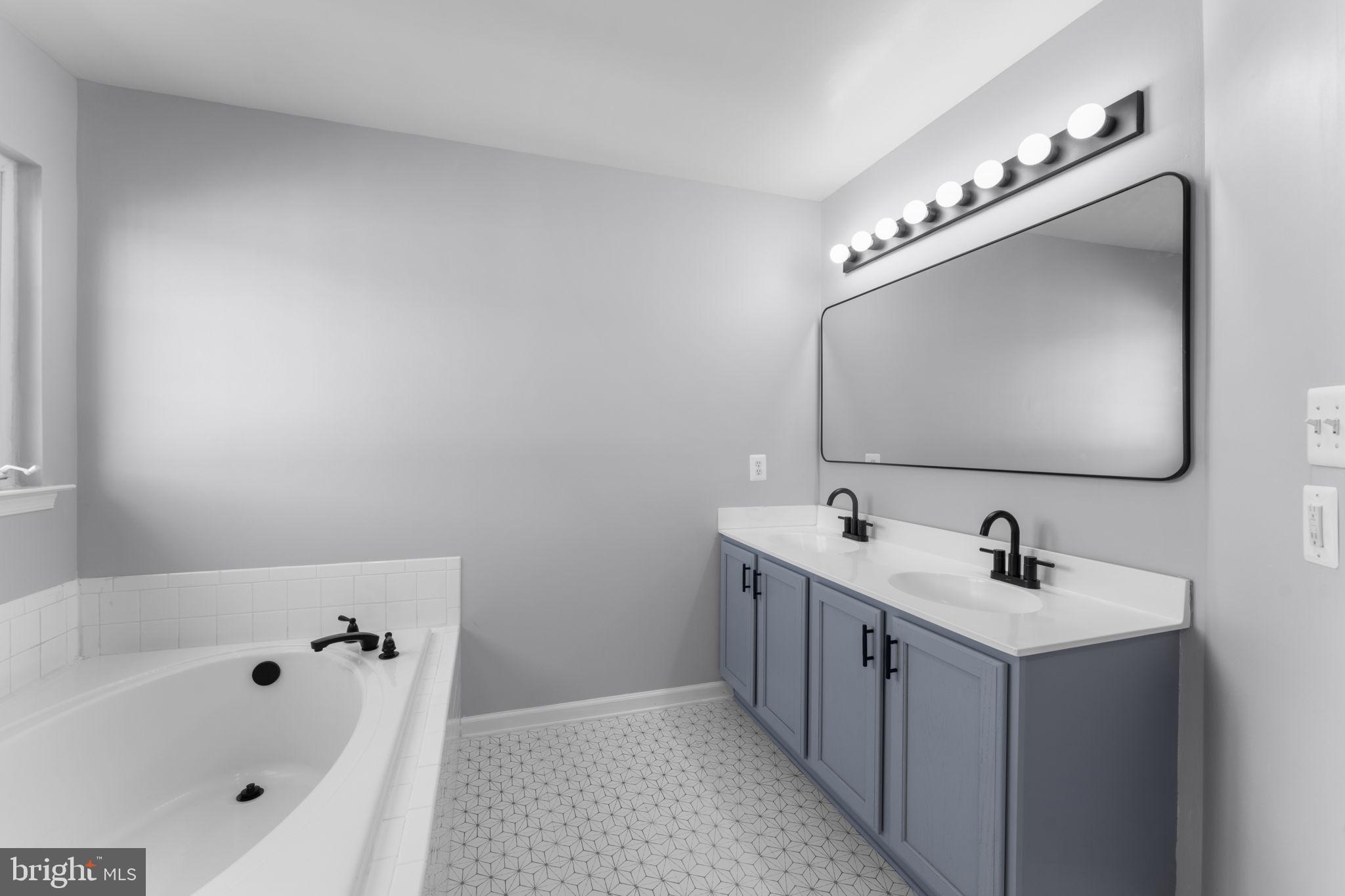 WELLESLEY - Residential