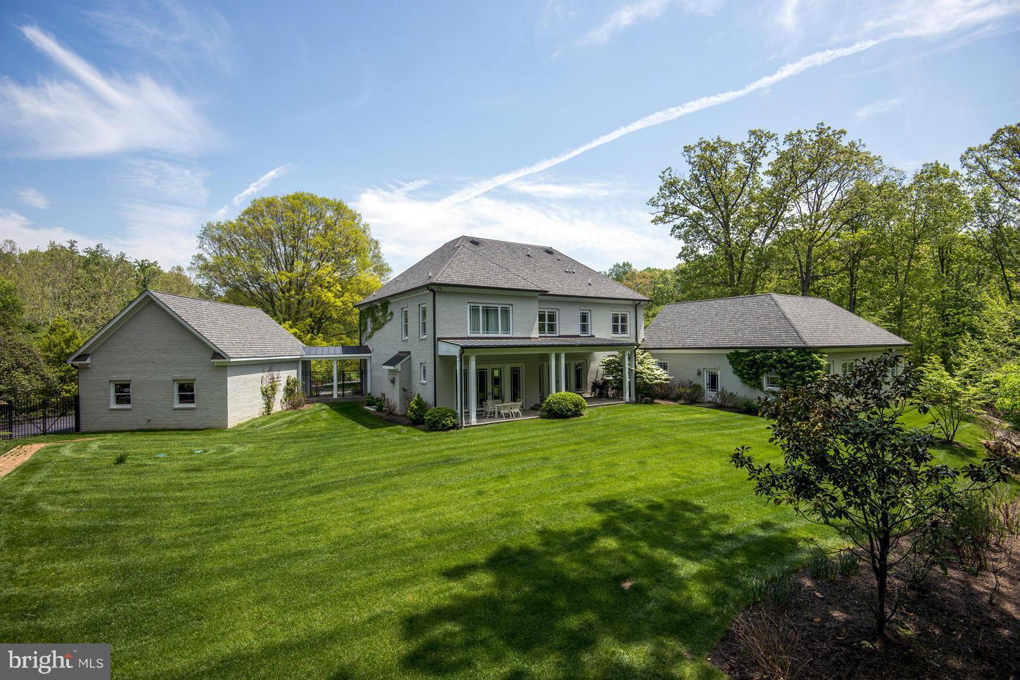 POTOMAC FALLS - Residential