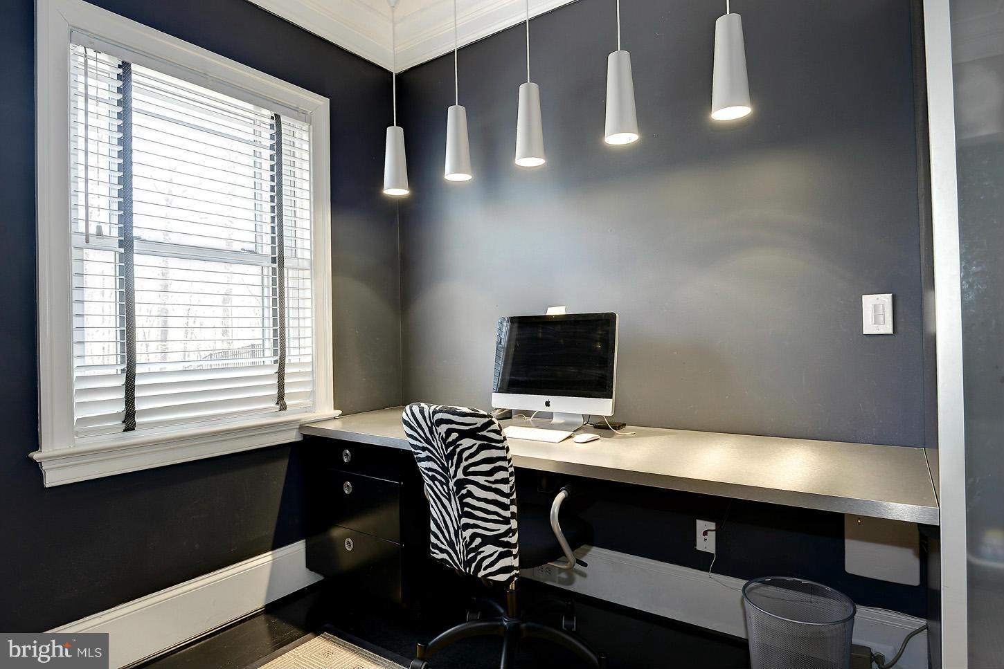 POTOMAC FALLS - Residential