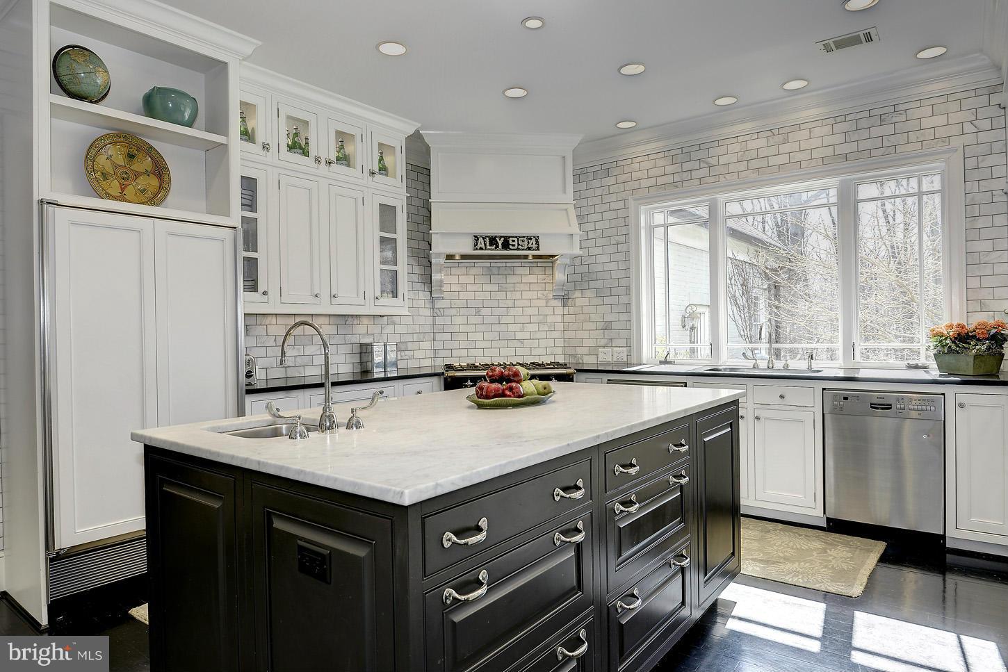 POTOMAC FALLS - Residential