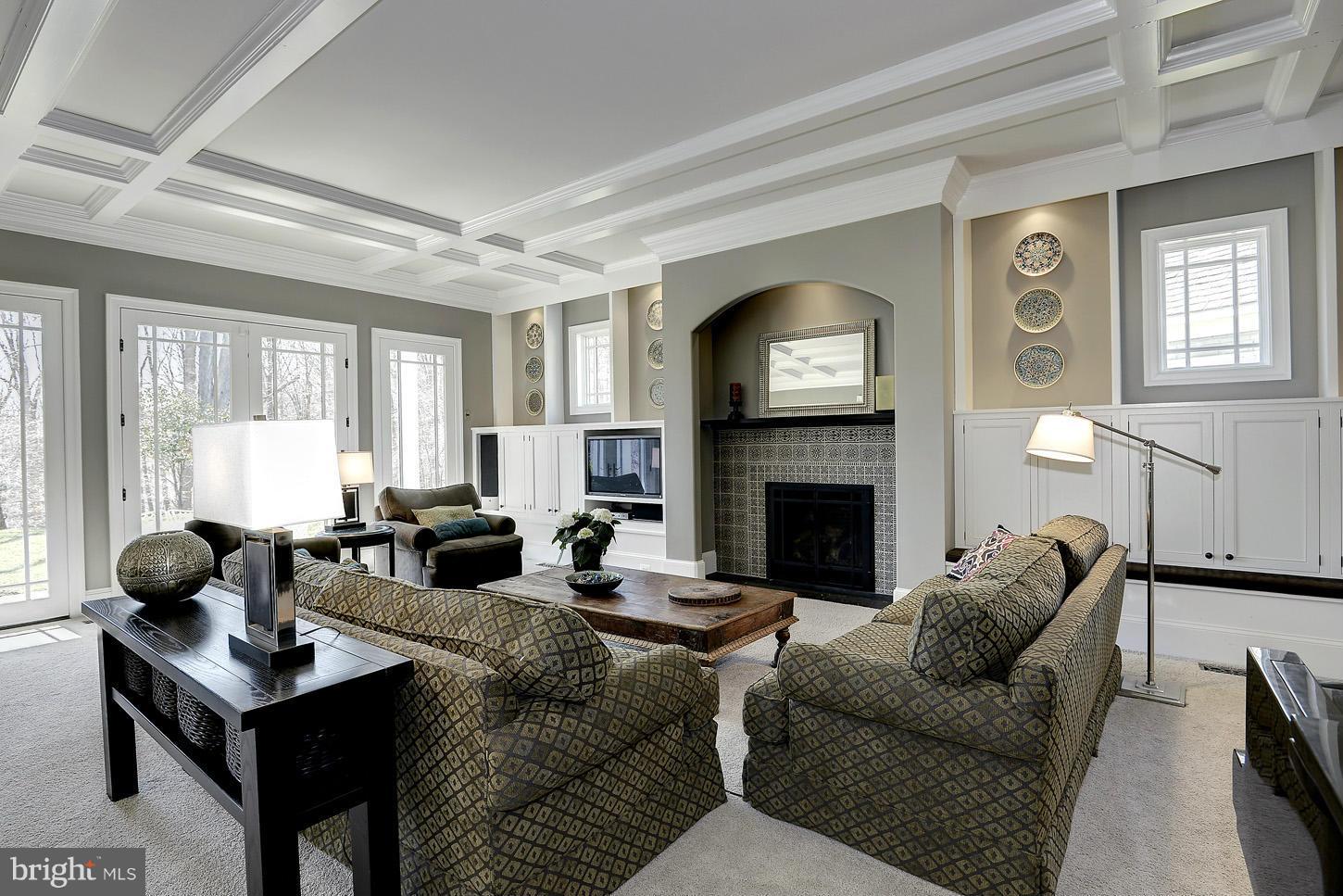 POTOMAC FALLS - Residential