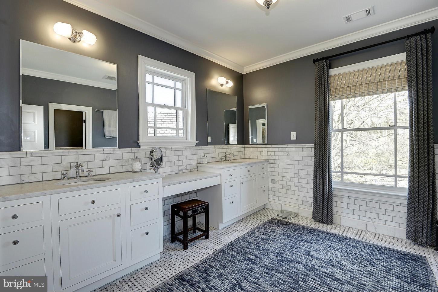 POTOMAC FALLS - Residential