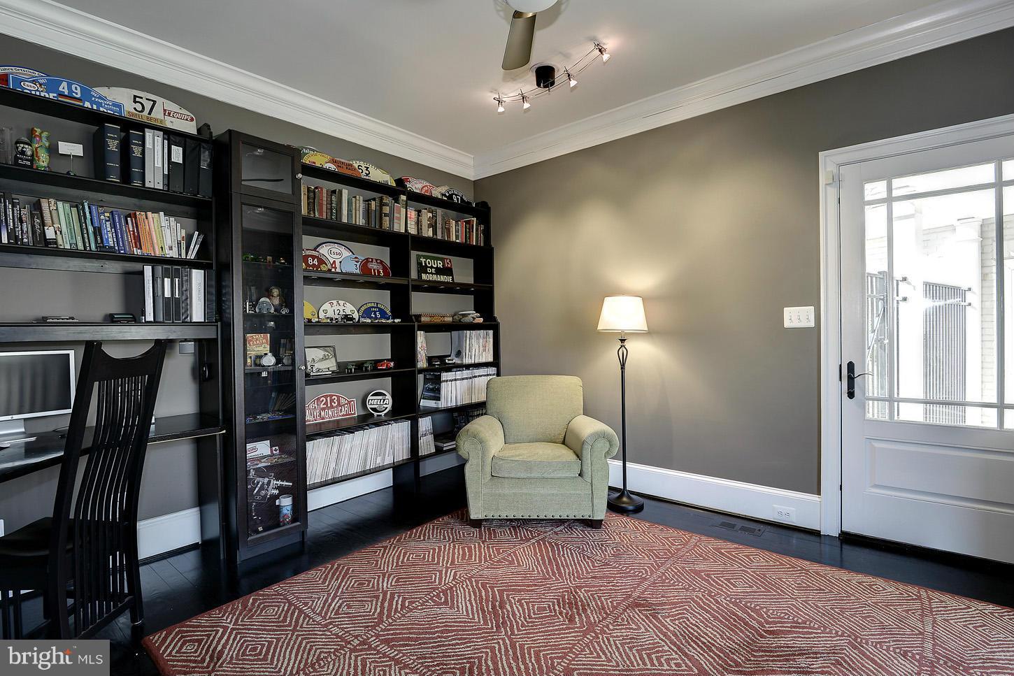 POTOMAC FALLS - Residential