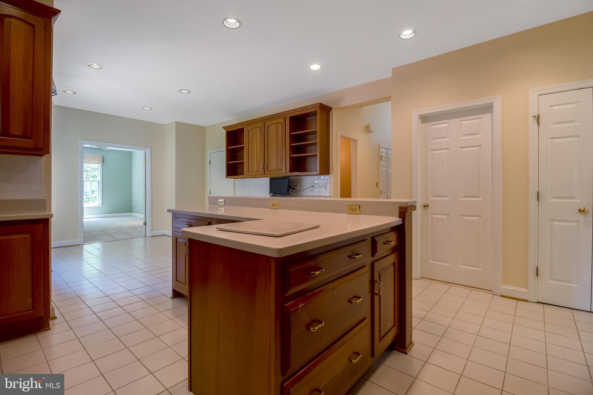 DUNN LORING - Residential