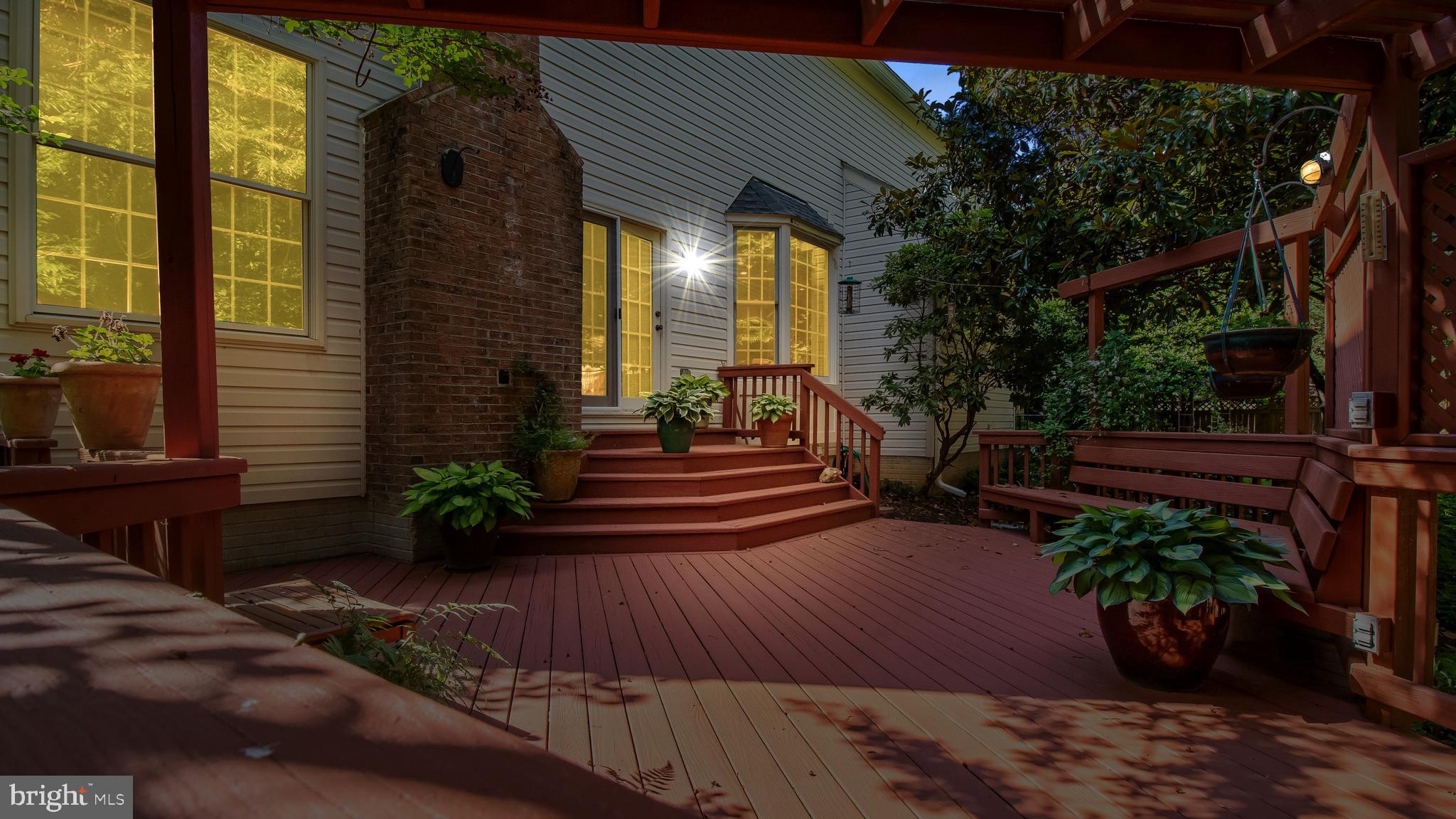 DUNN LORING - Residential