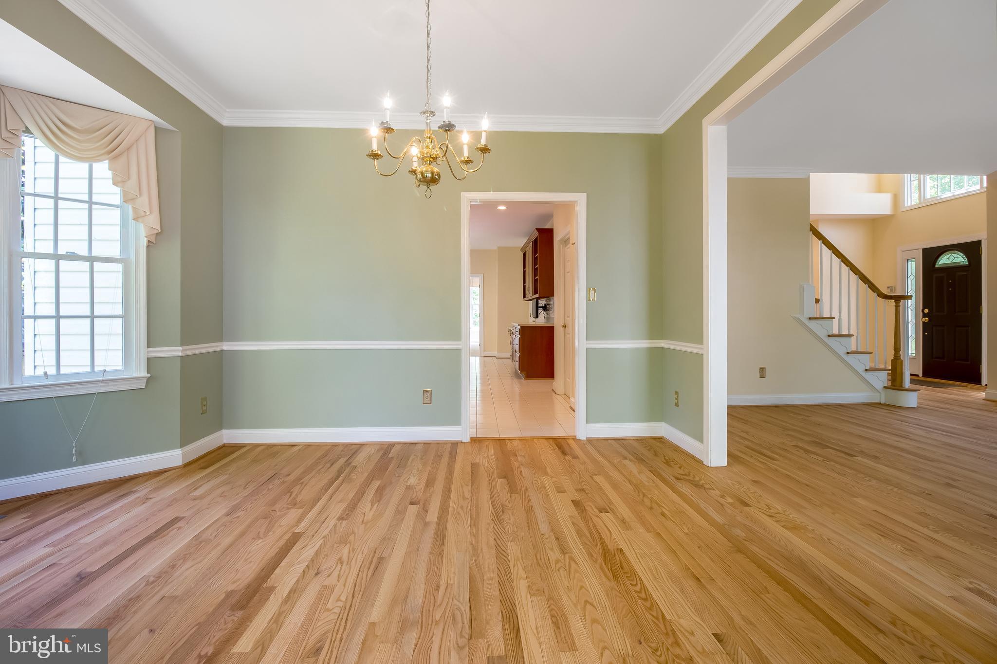 DUNN LORING - Residential