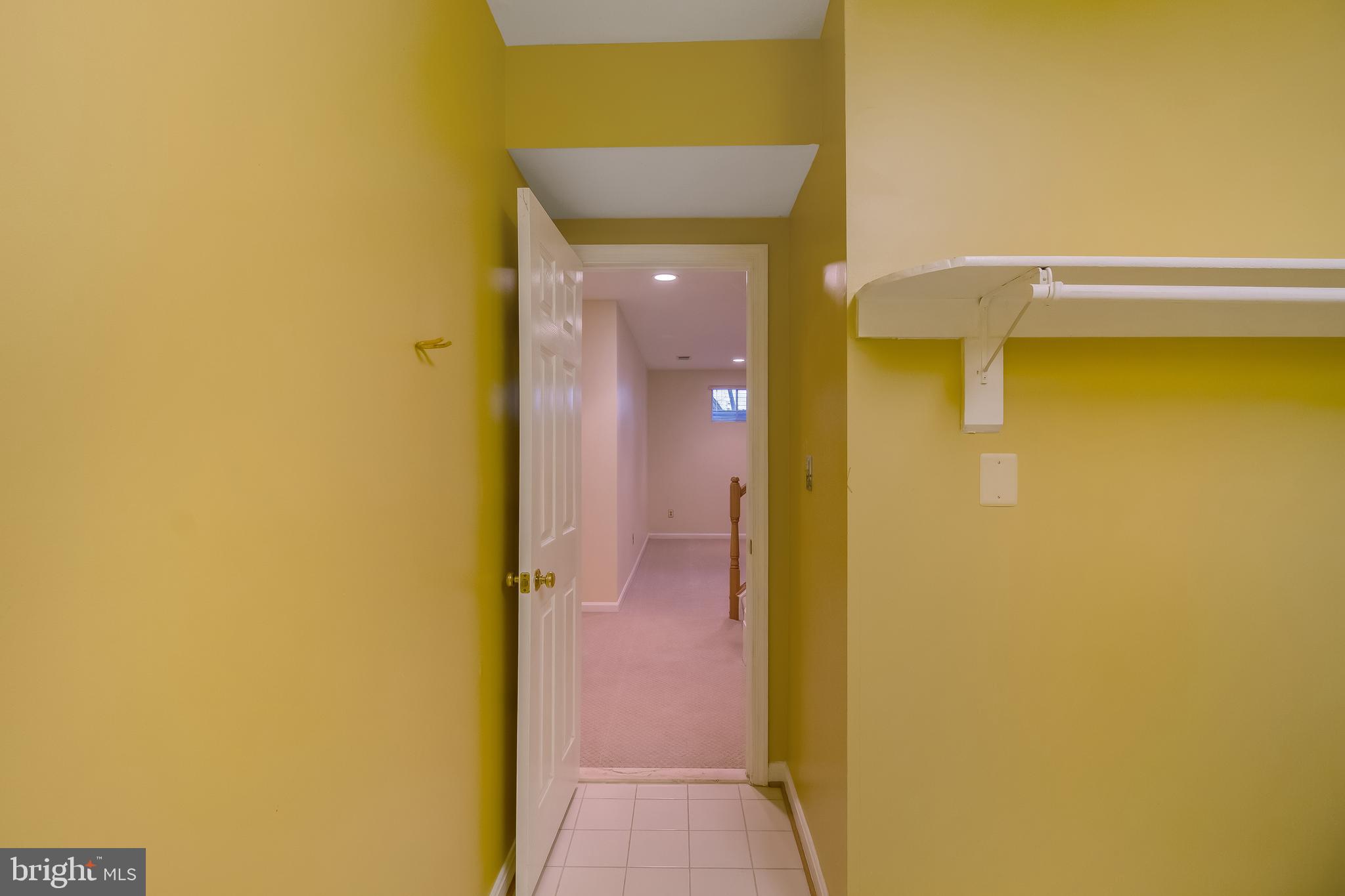 DUNN LORING - Residential