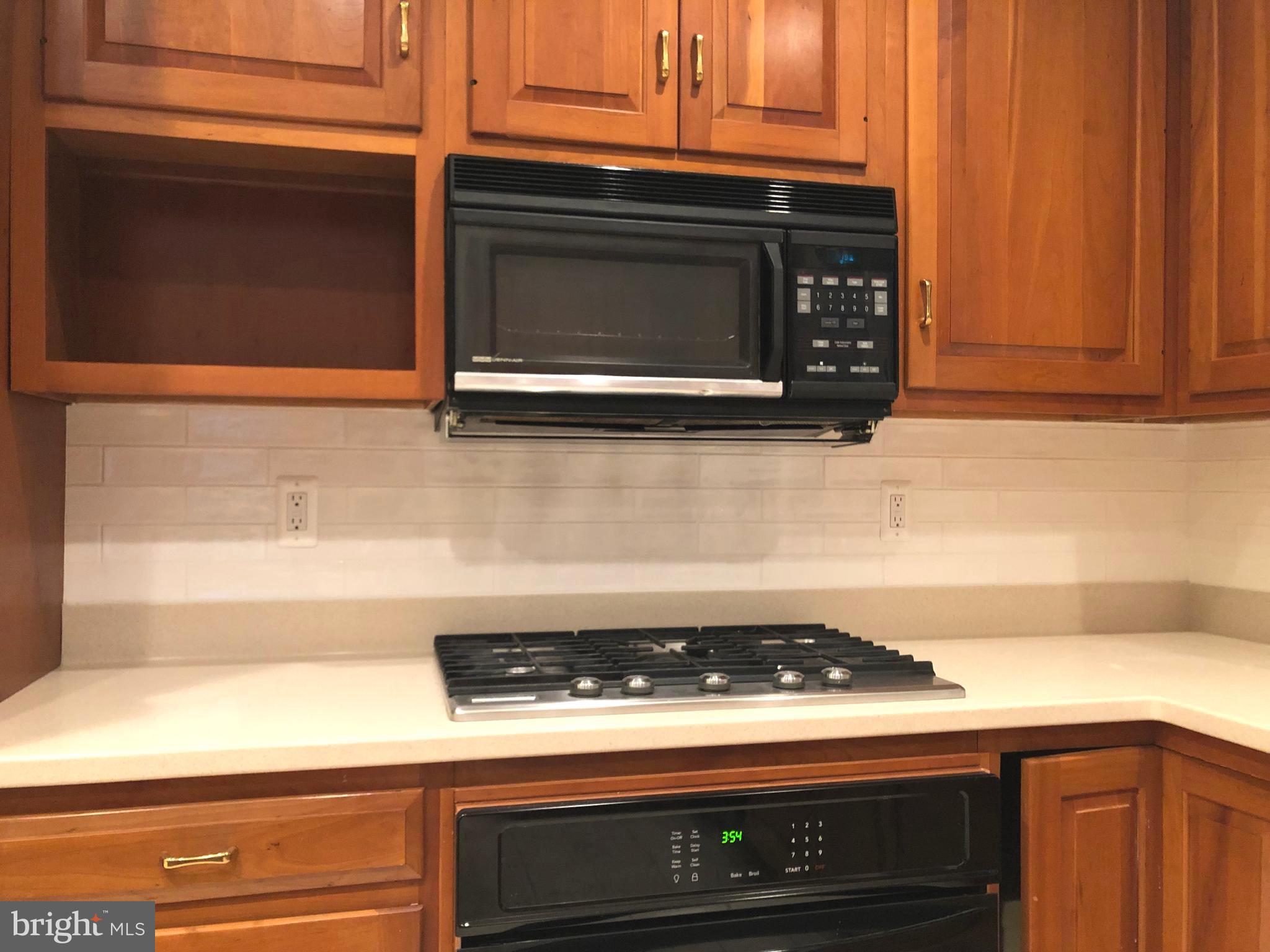 DUNN LORING - Residential