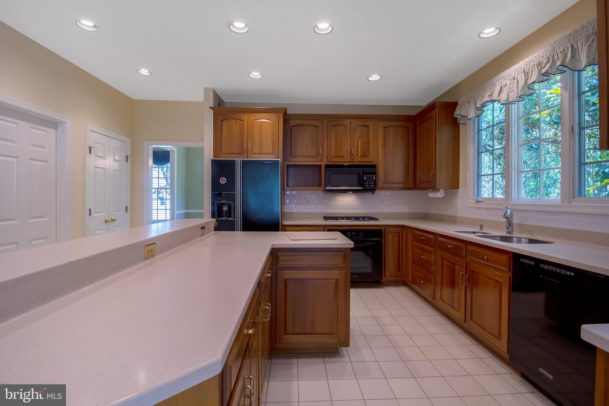 DUNN LORING - Residential