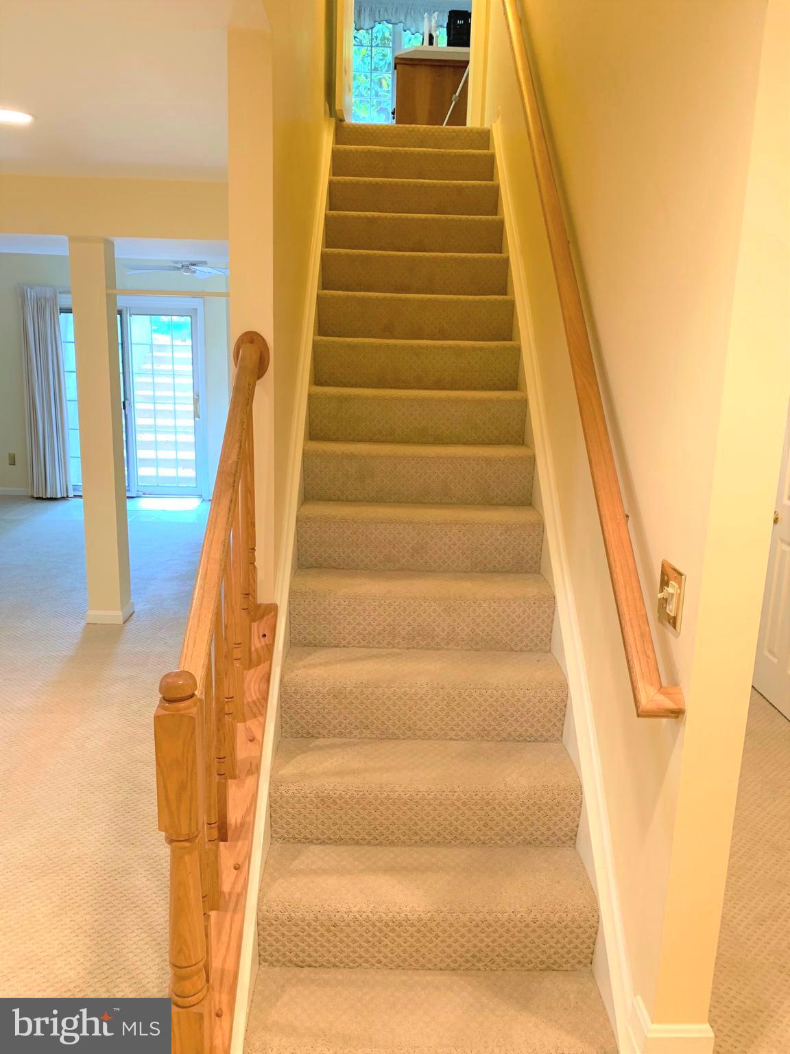 DUNN LORING - Residential