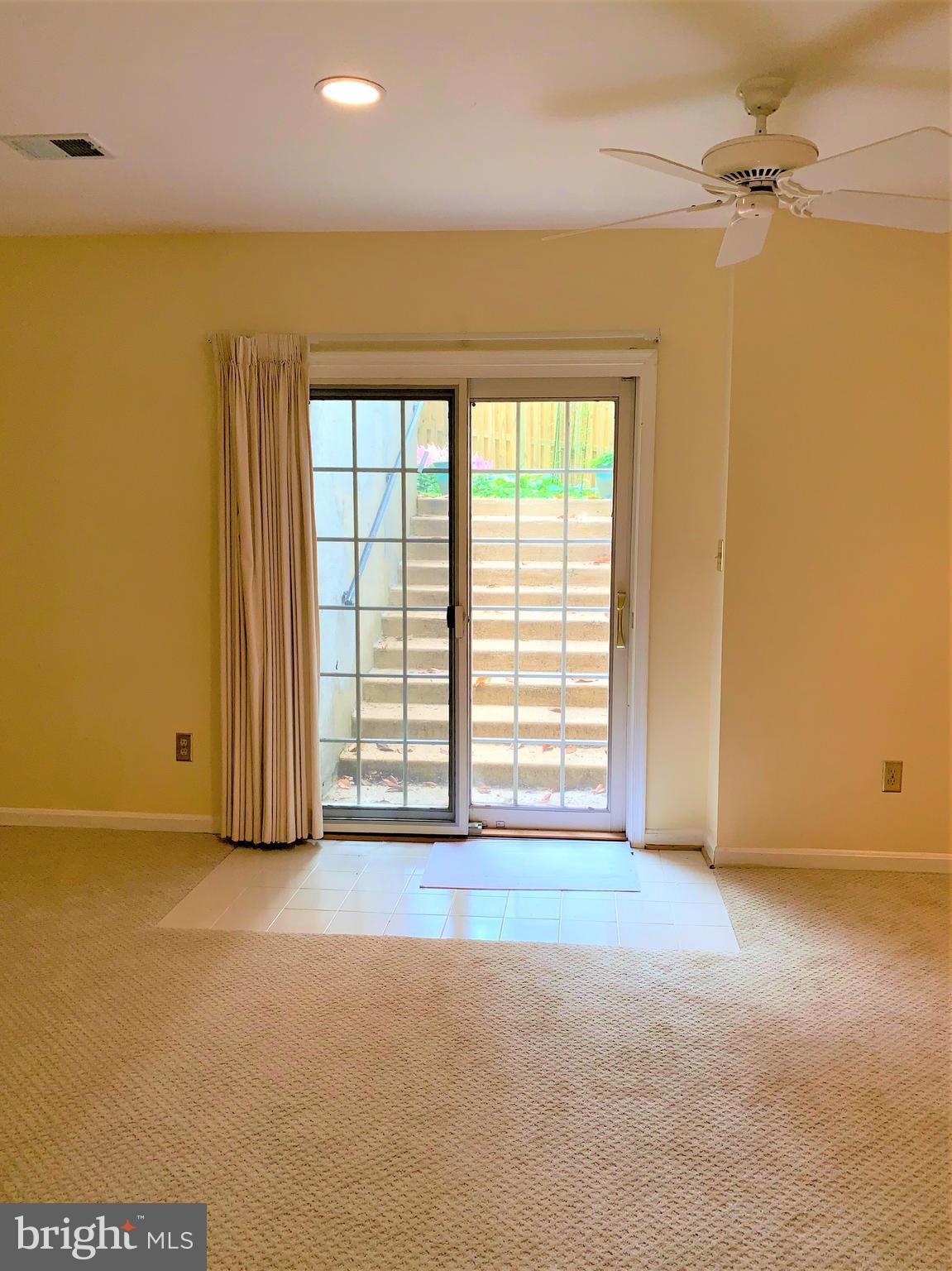 DUNN LORING - Residential