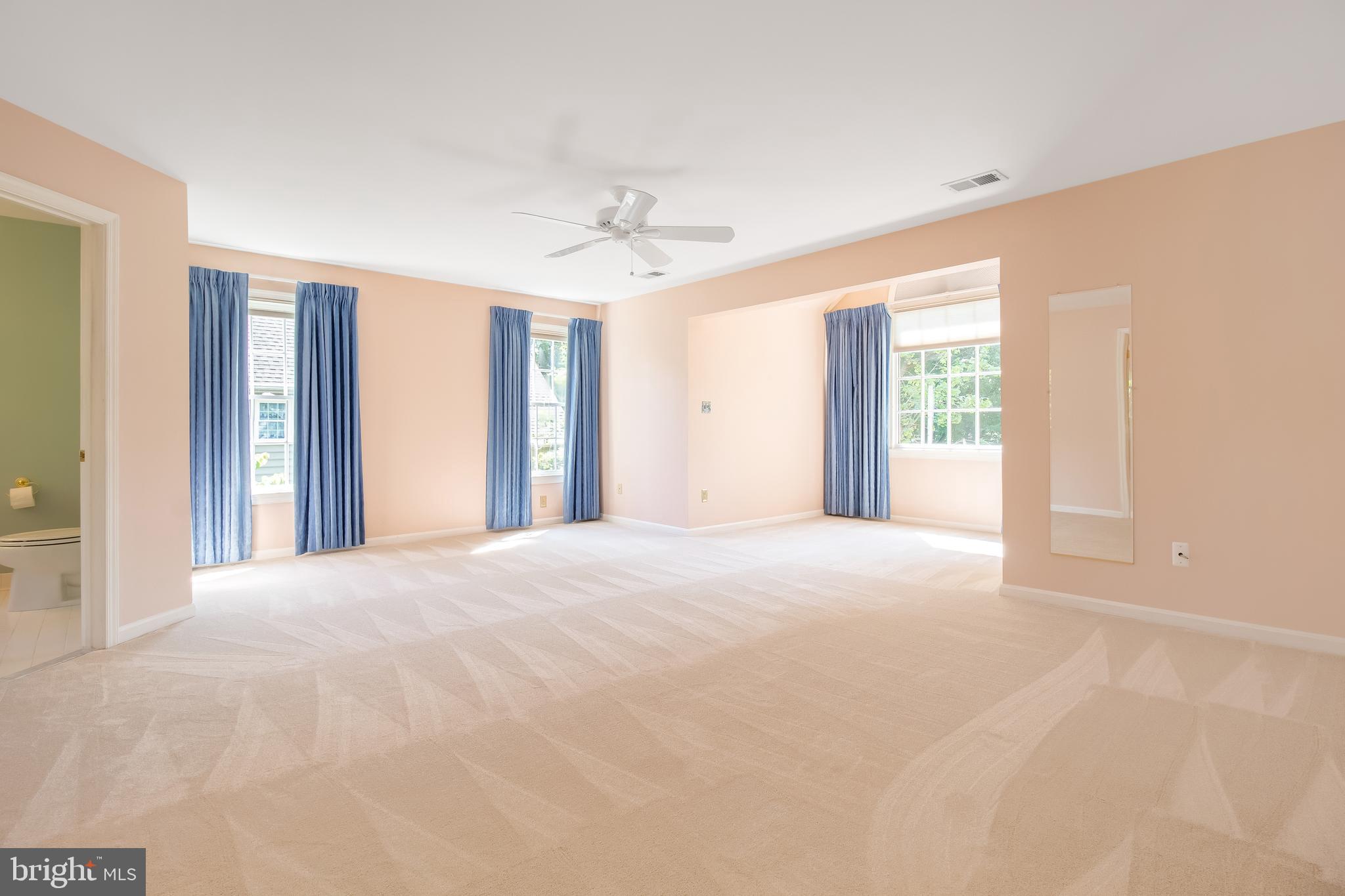 DUNN LORING - Residential