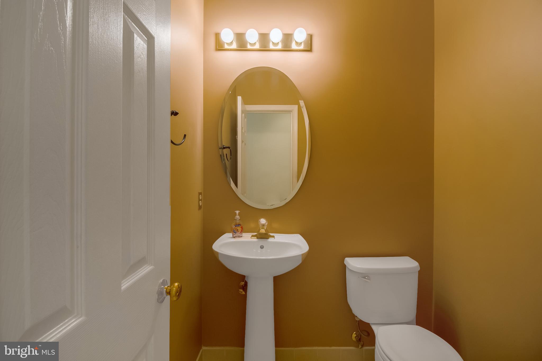 DUNN LORING - Residential