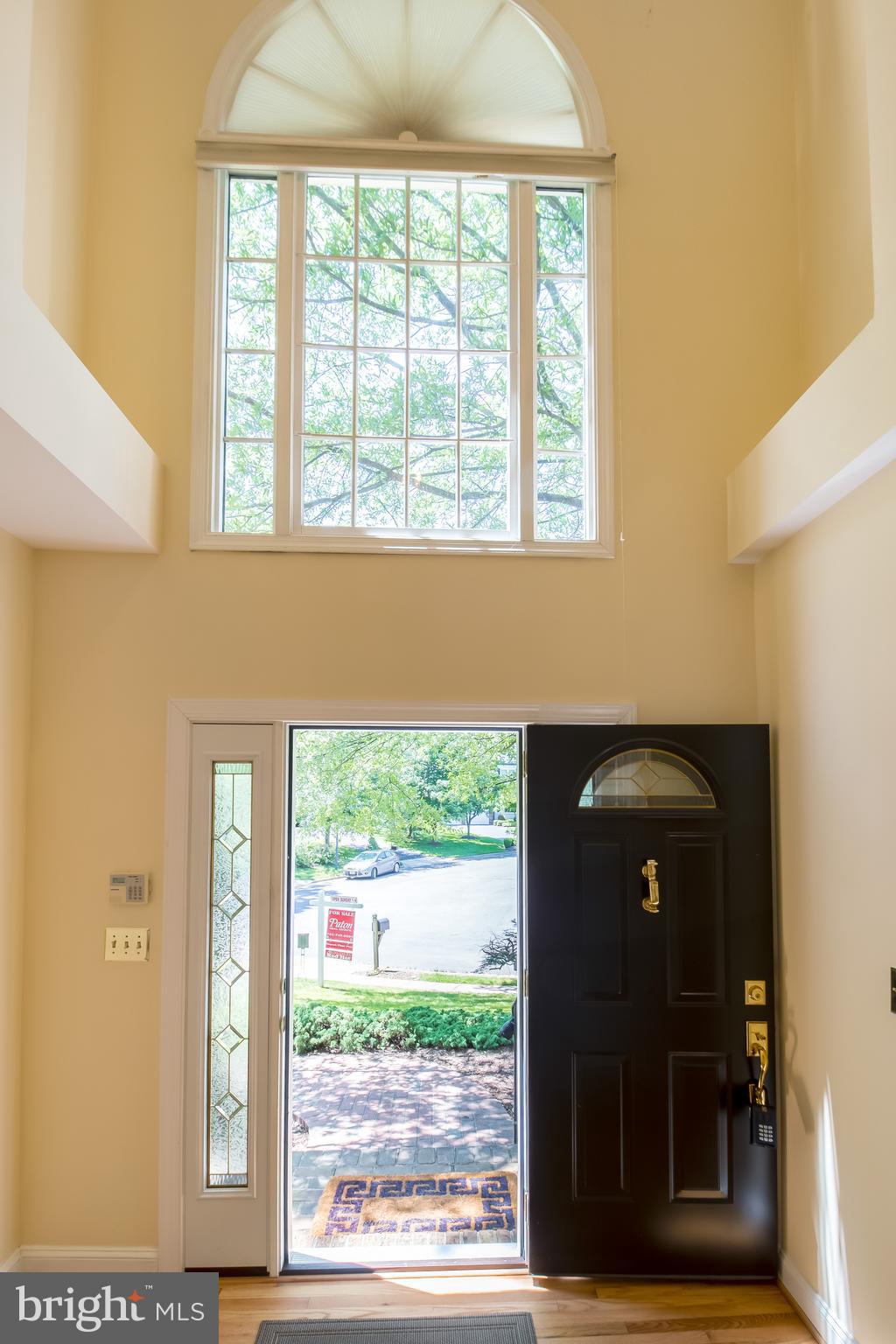 DUNN LORING - Residential