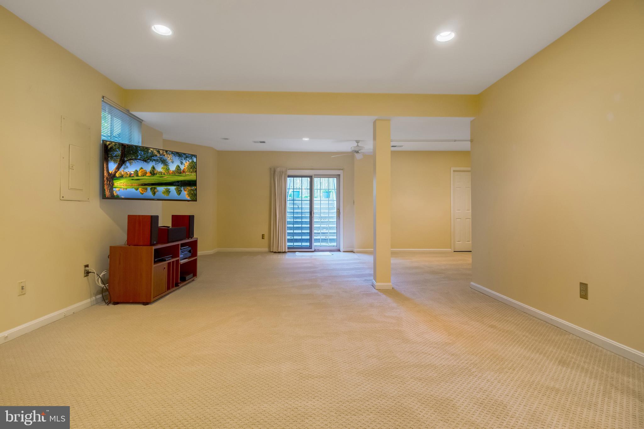 DUNN LORING - Residential