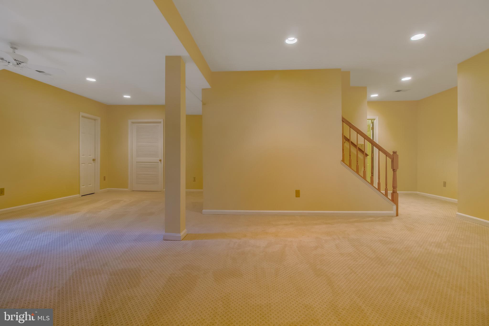 DUNN LORING - Residential